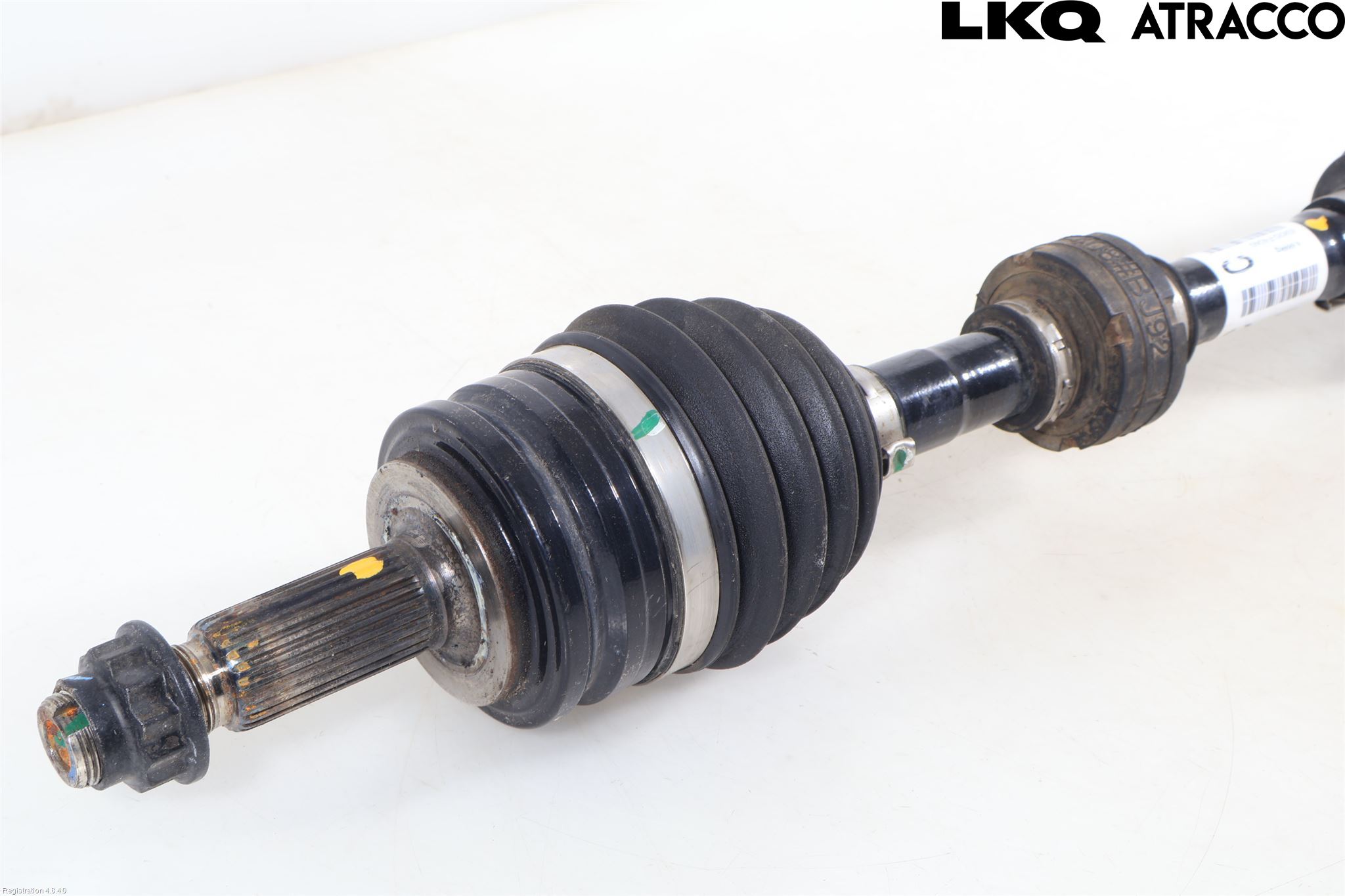 Toyota C-HR 16-23 Drivaxel Fram Vänster