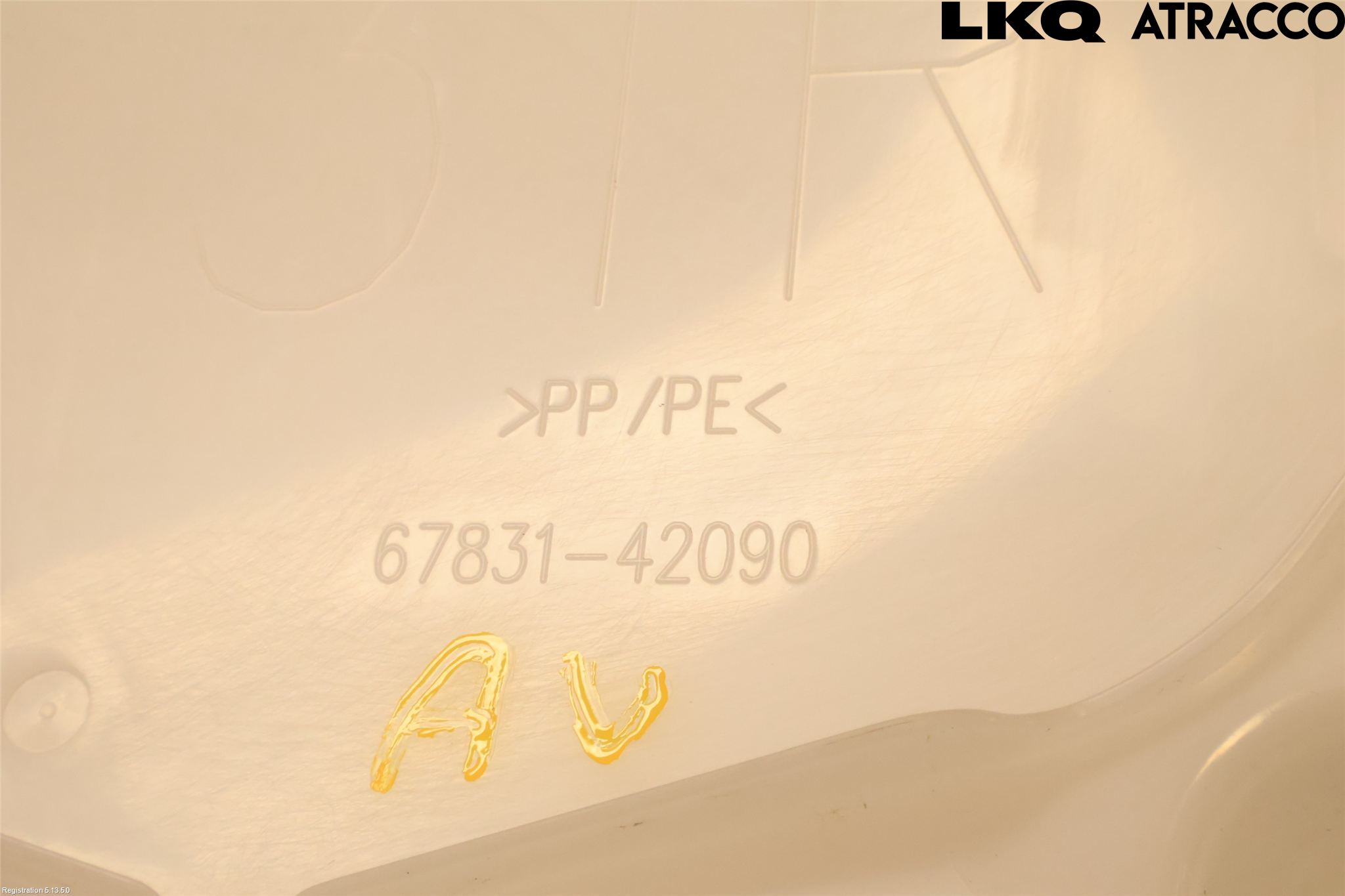 Toyota RAV4 19- Dörrklädsel Hö