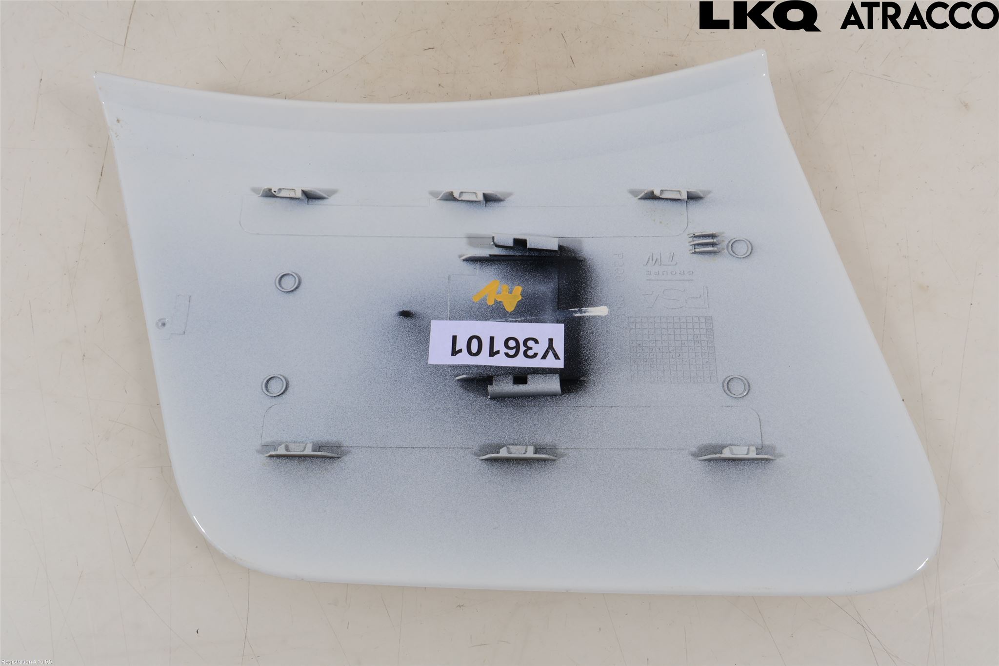 Opel MOKKA 21- Tanklucka