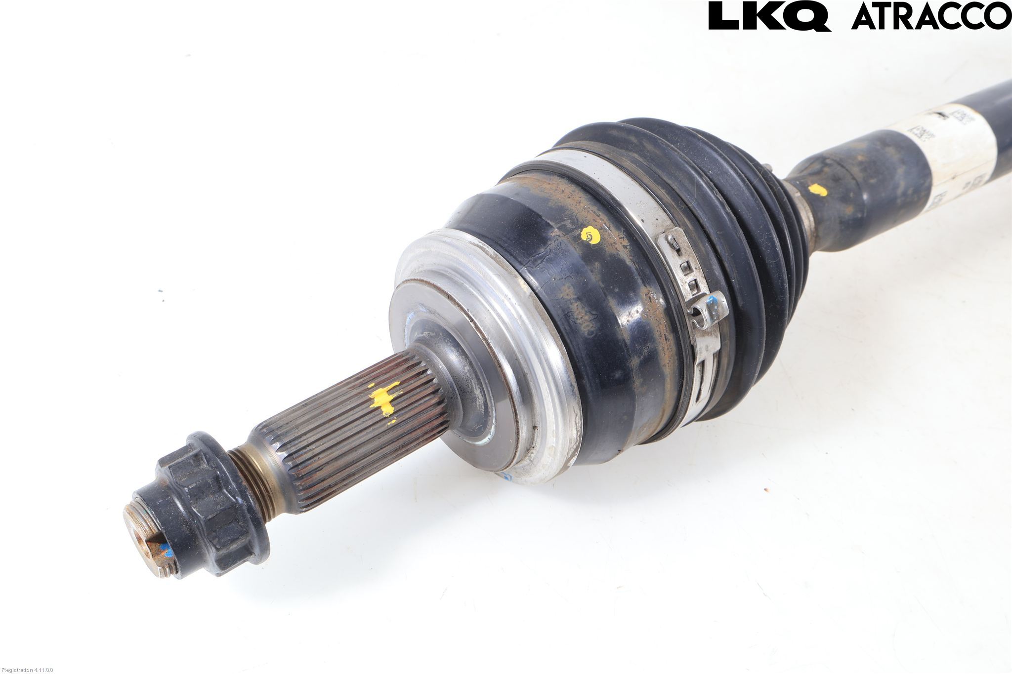Toyota C-HR 16-23 Drivaxel Fram Höger