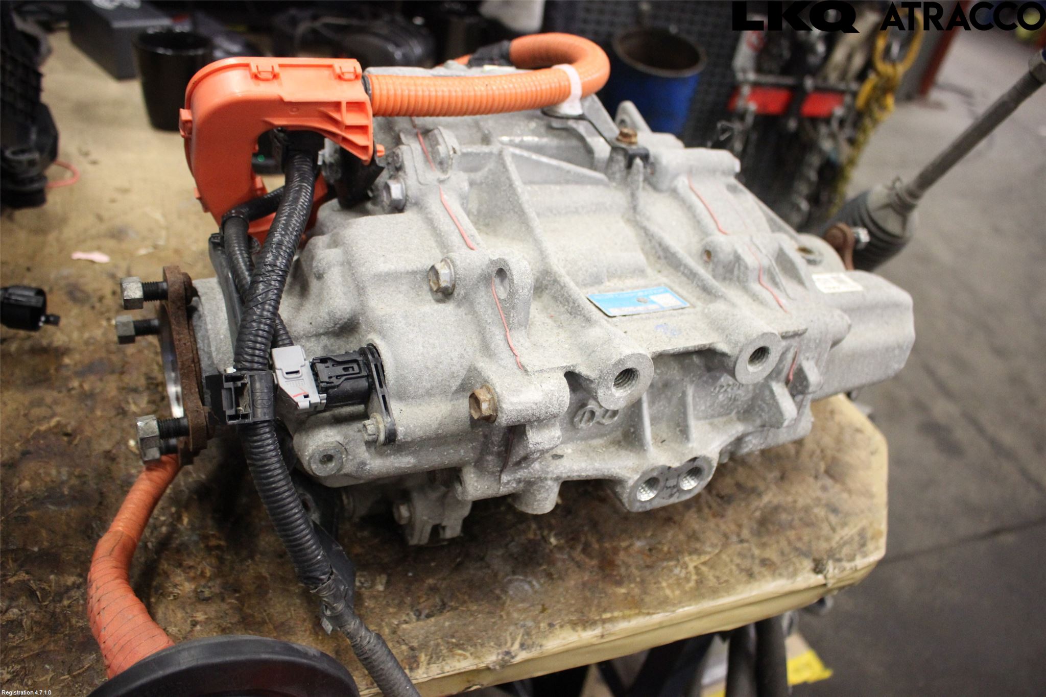 Toyota COROLLA CROSS XG10 22- Motor Elektrisk Bak