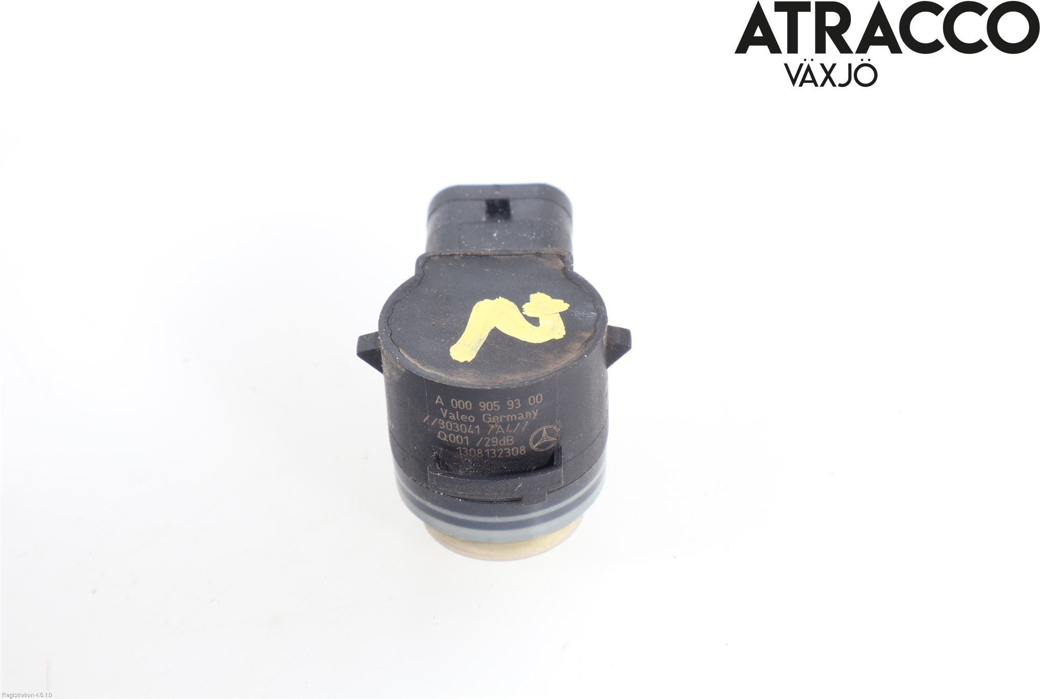 Mercedes-Benz MB E-KLASS (W212) 09-16 Parkeringshjälp Frontsensor