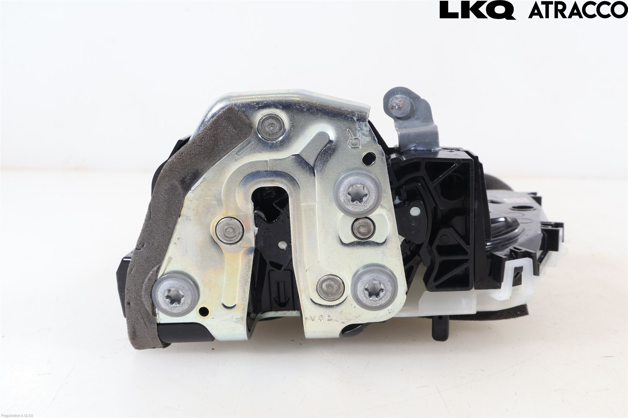 Lexus LBX 24- Låskista-Dörrlås