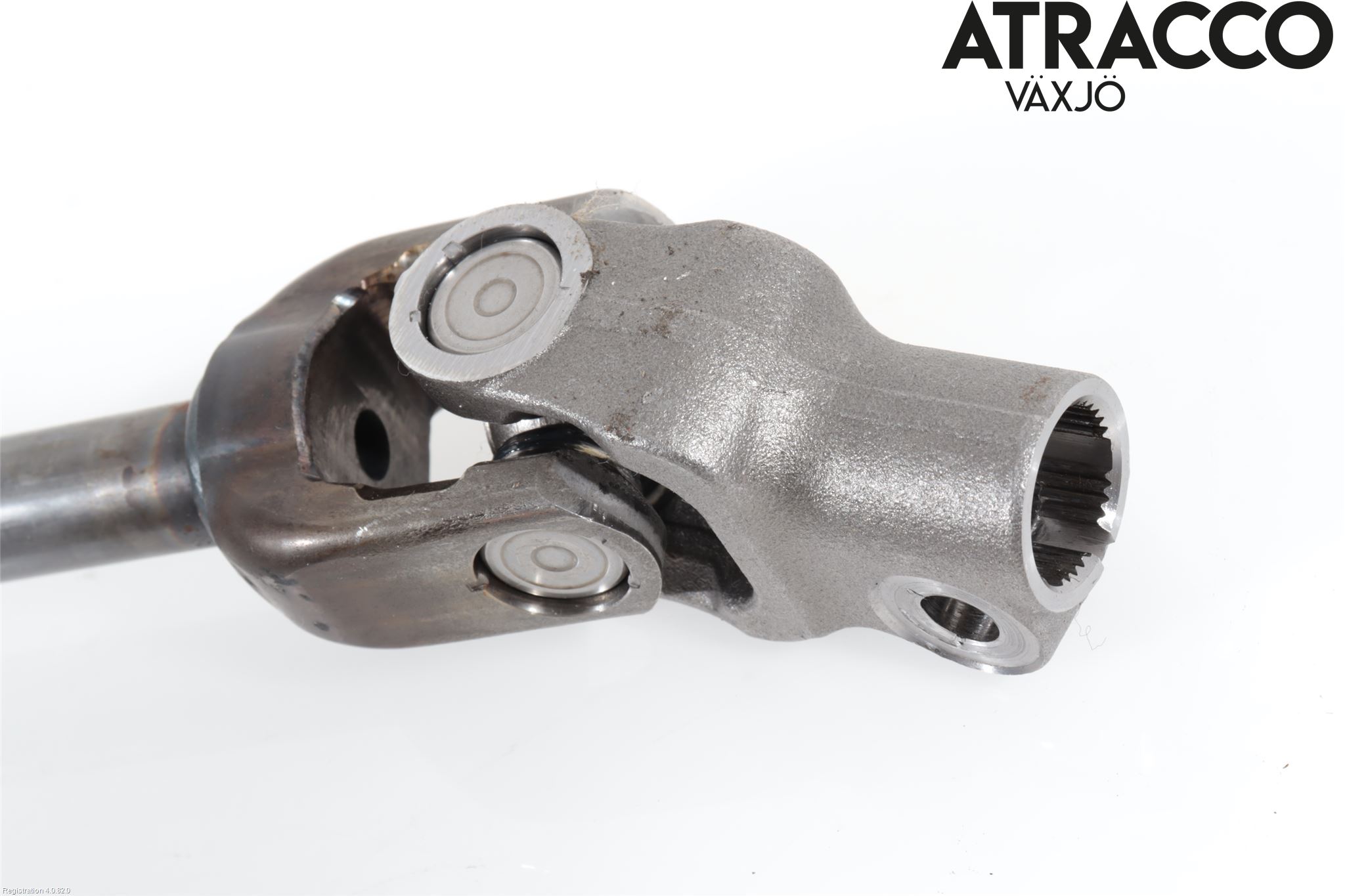 Mazda MX-30 20- Rattaxelknut