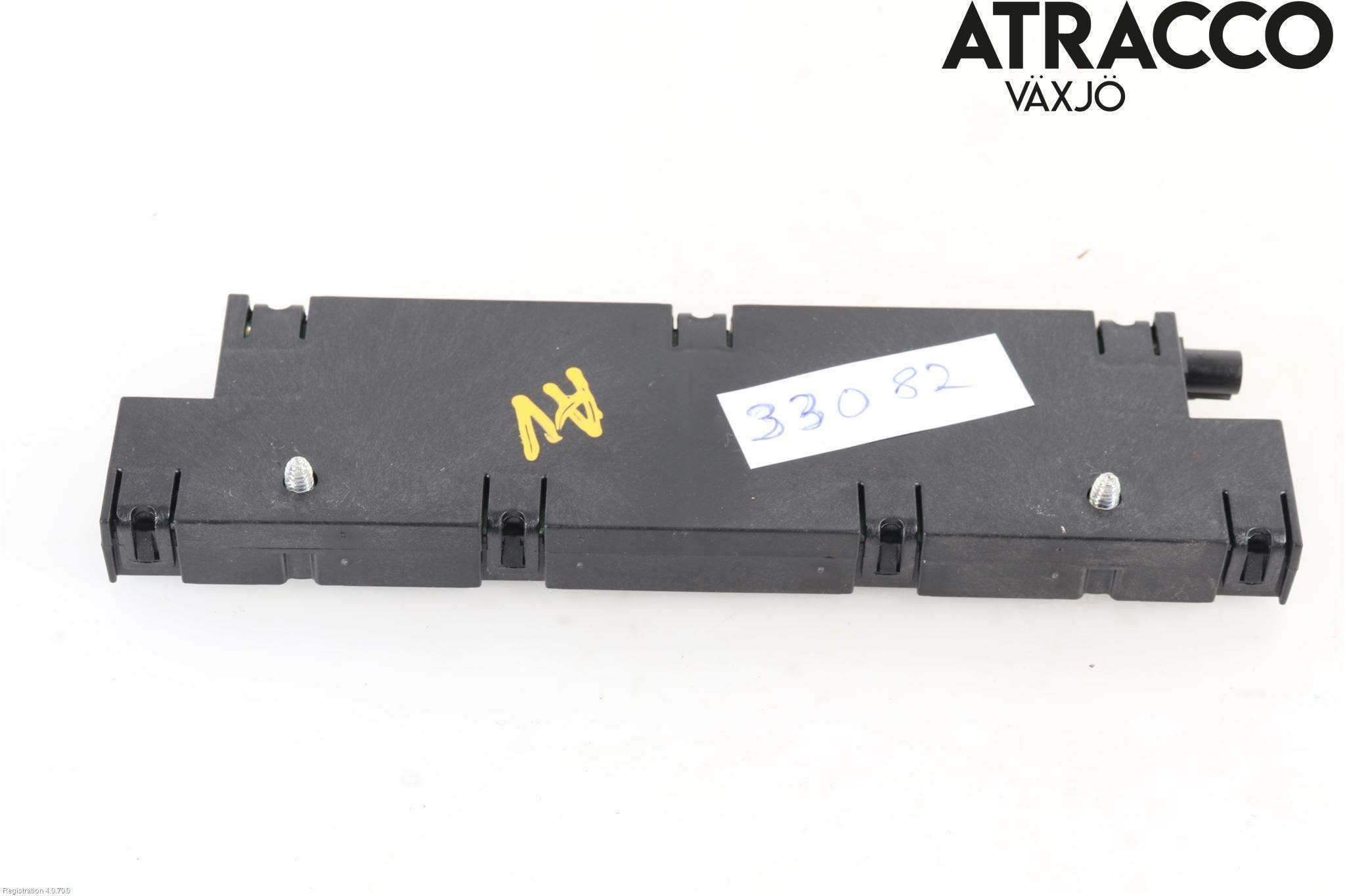 BMW 5 F10/F11/F18 09-17 Antenn El