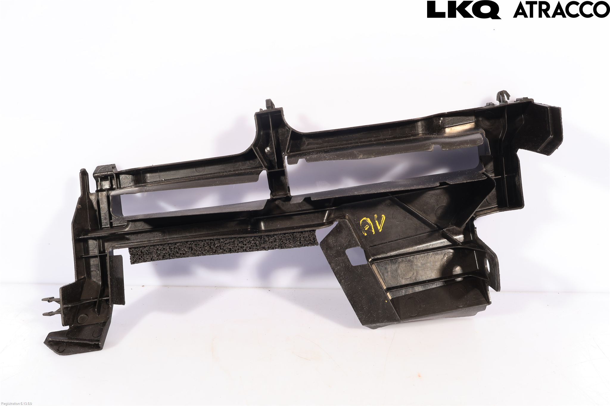 Toyota RAV4 13-18 Deflektor Plåt-Plast Kylning