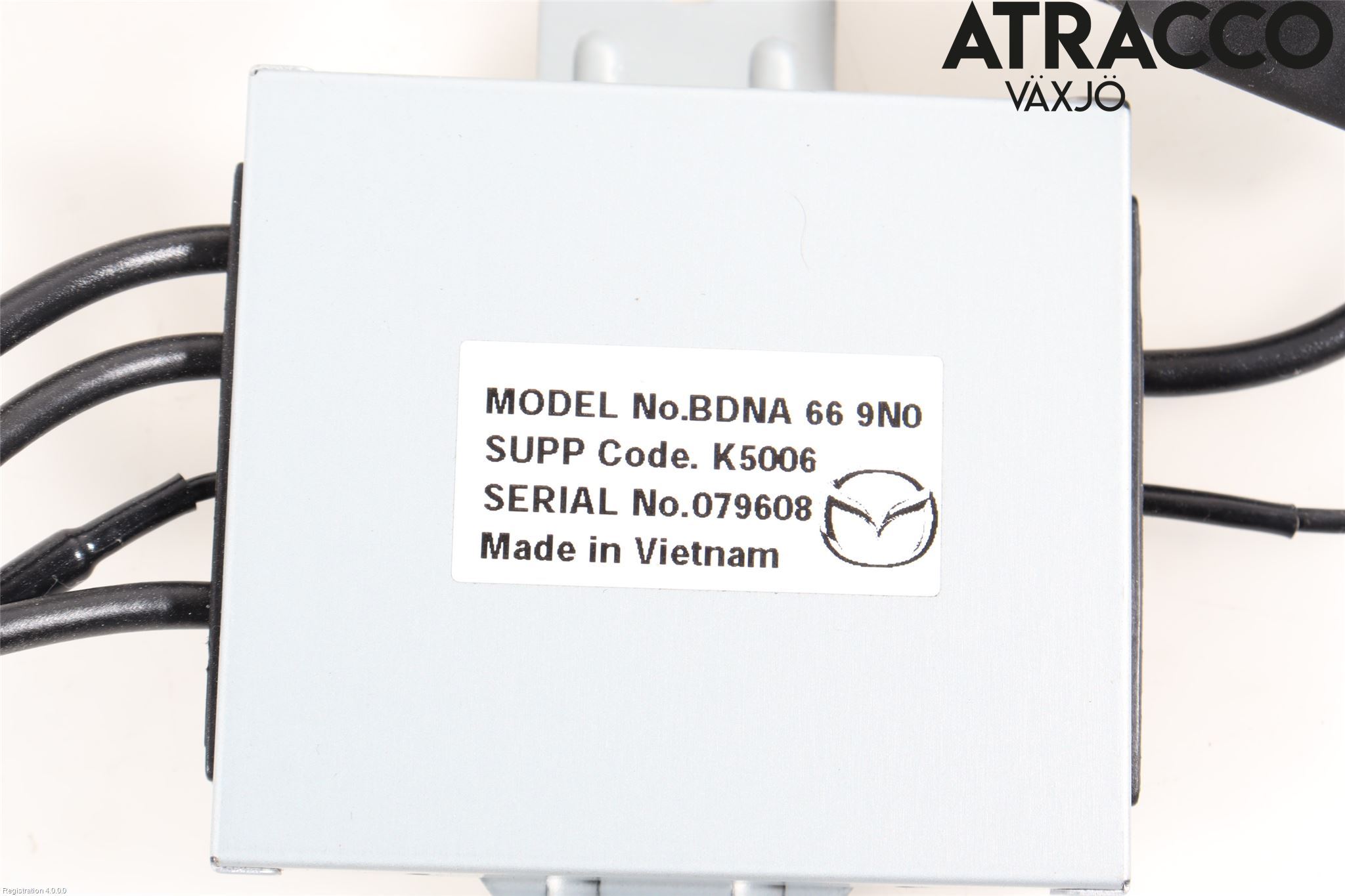 Mazda CX-30 20- Antenn El