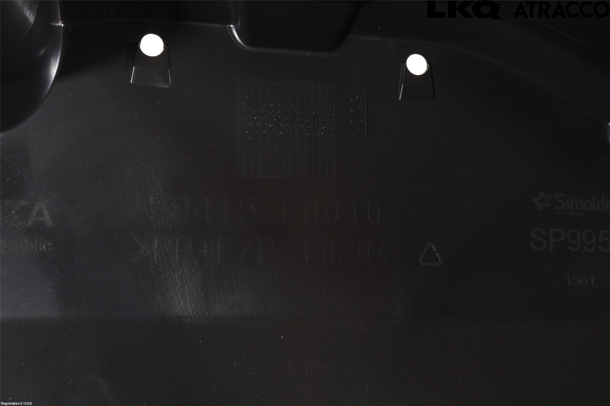 Toyota YARIS XP21 20- Hasplåt Plåt-Plast