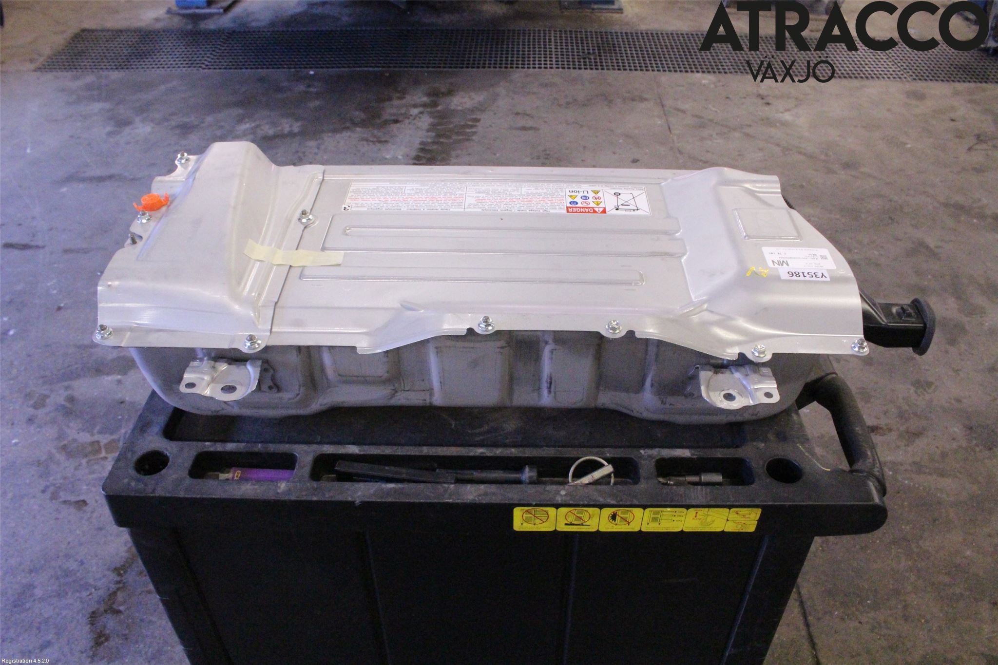 Toyota YARIS XP21 20- Batteri Högspänning