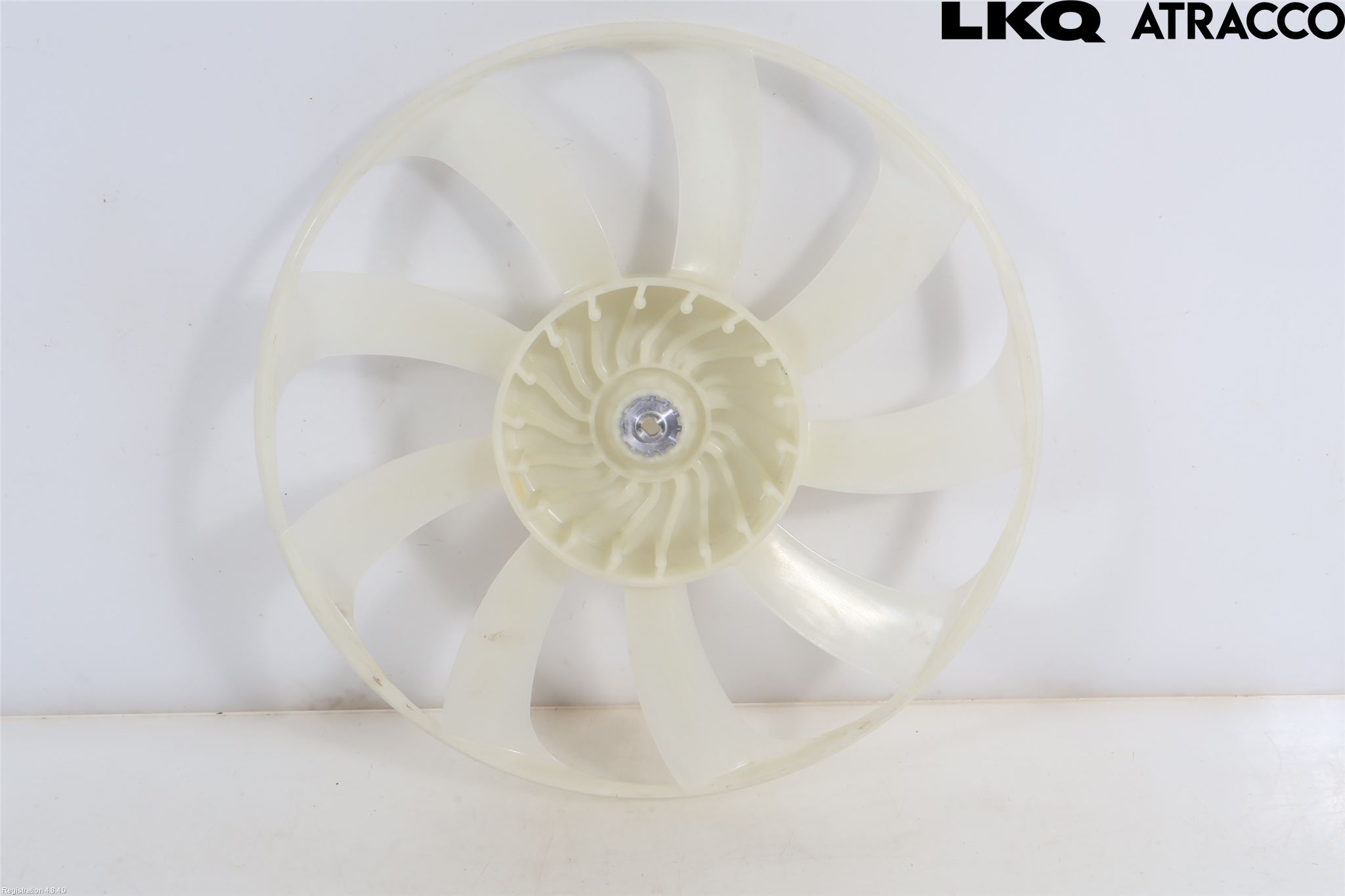 Toyota COROLLA 19- Kylfläkt-Vinge