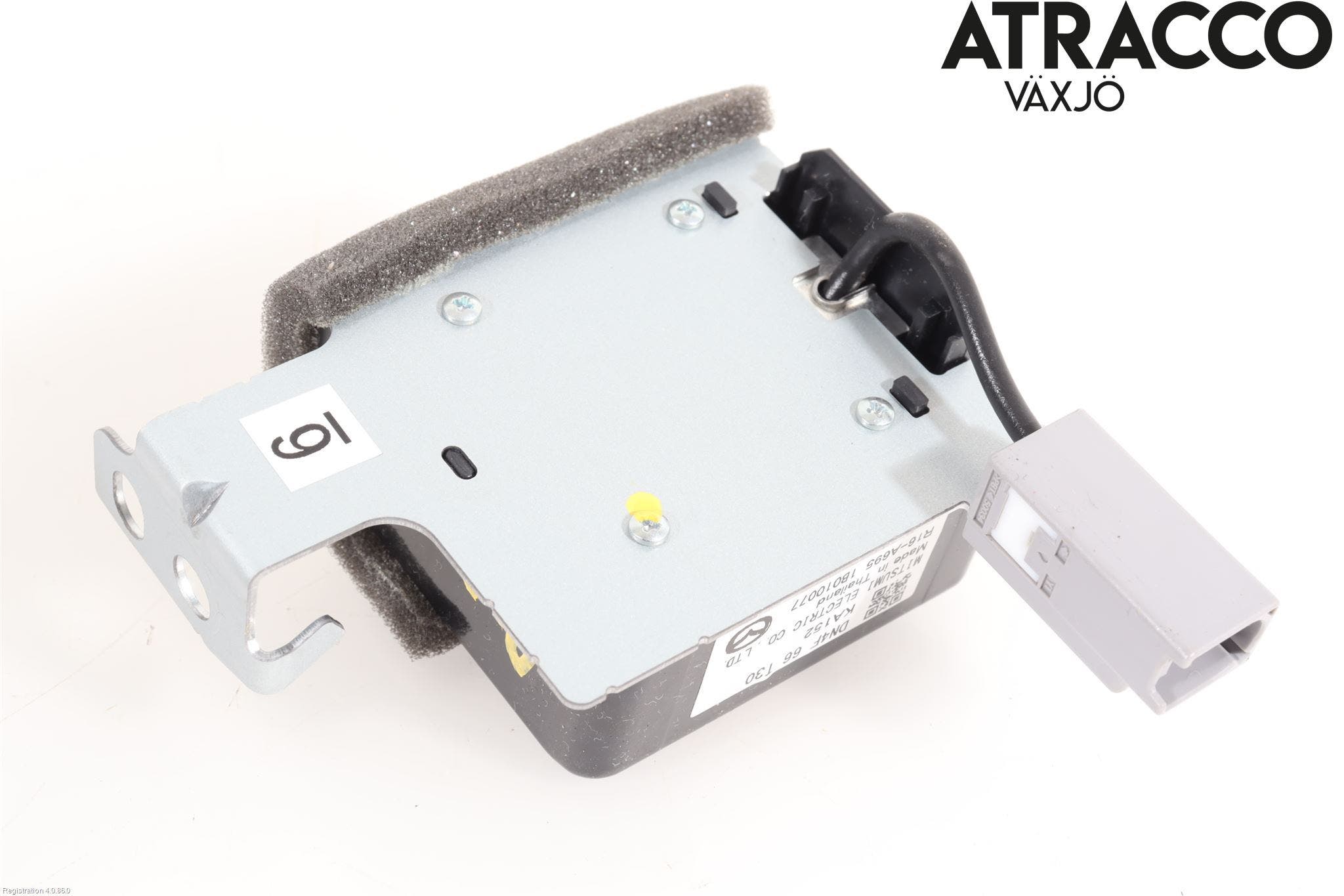 Mazda MX-30 20- Antenn El