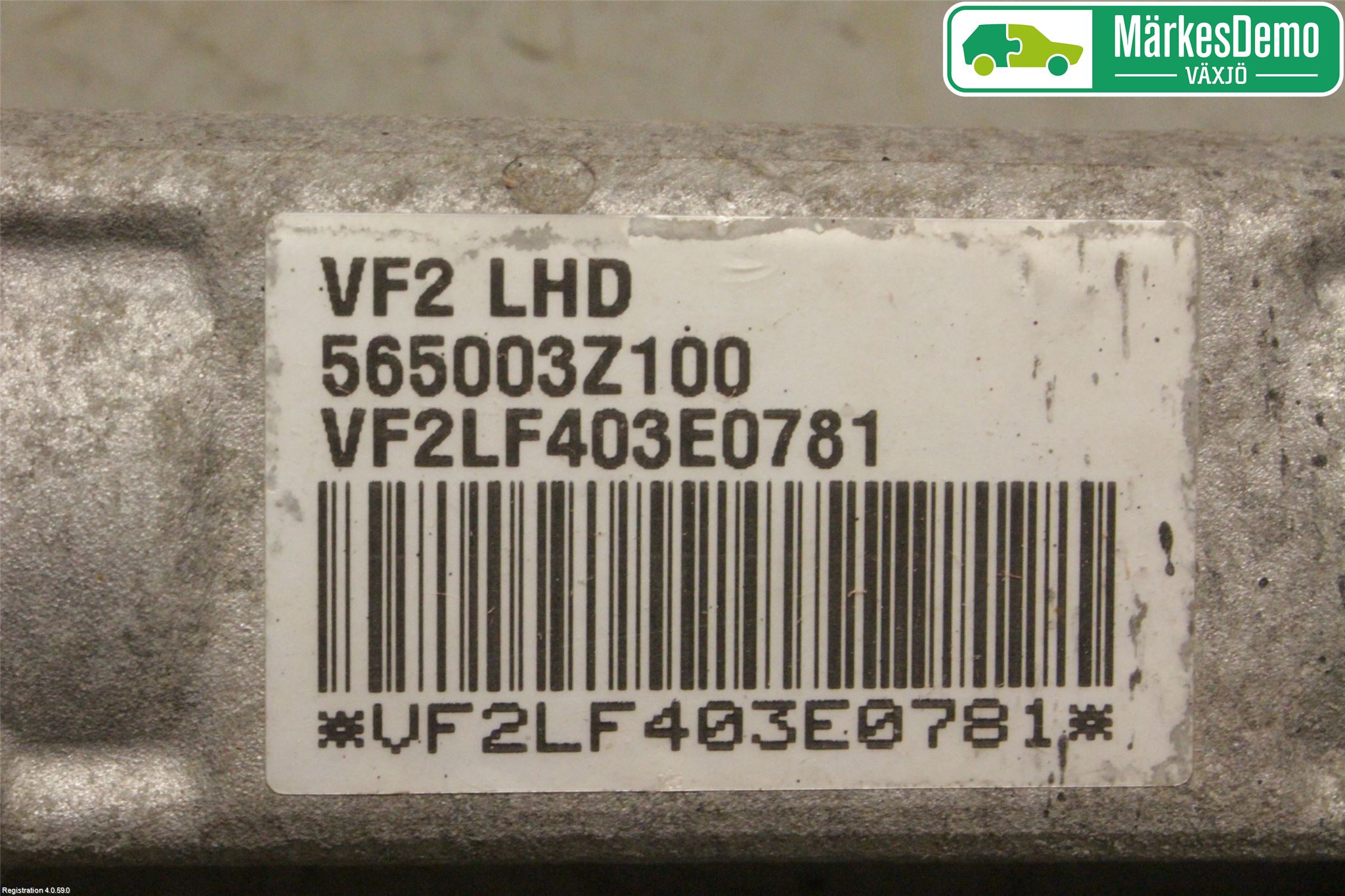 Hyundai i40 08-15 Styrstag Vä - Mitt - Hö