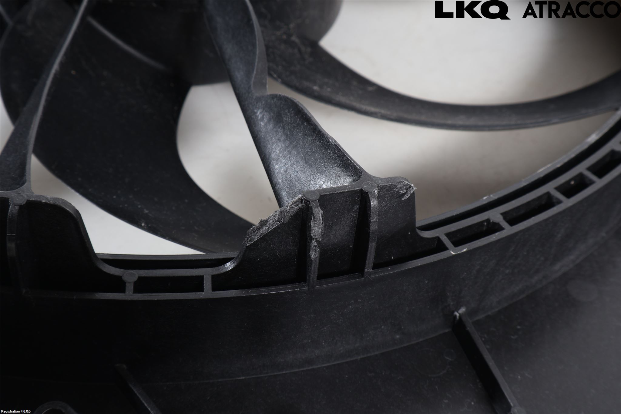 Mazda MX-30 20- Kylfläktkåpa