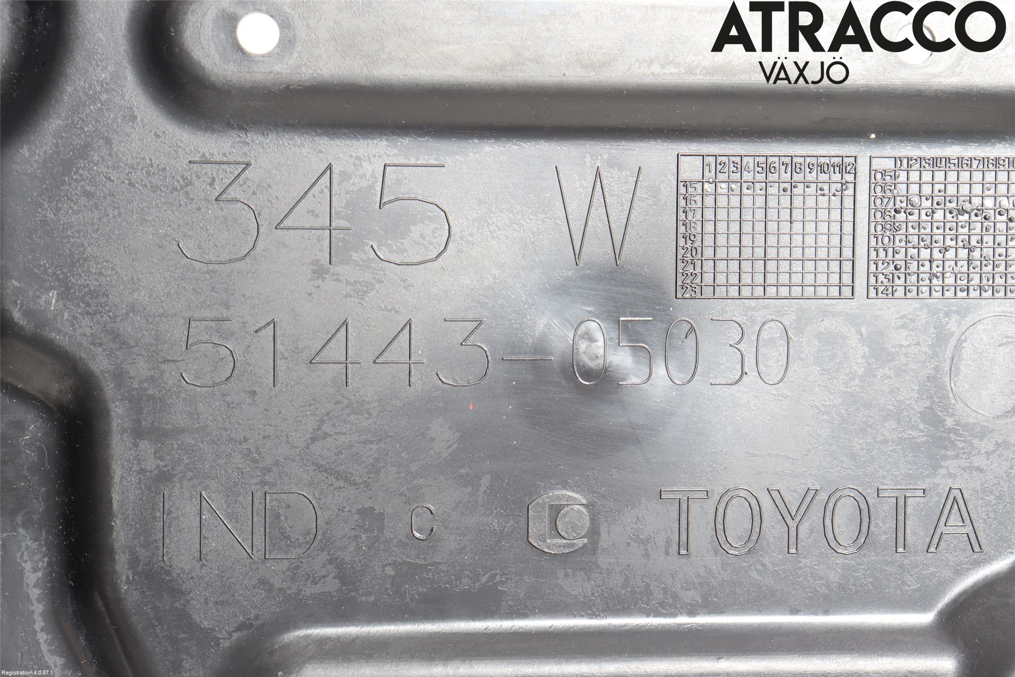 Toyota AURIS 13-19 Hasplåt Plåt-Plast