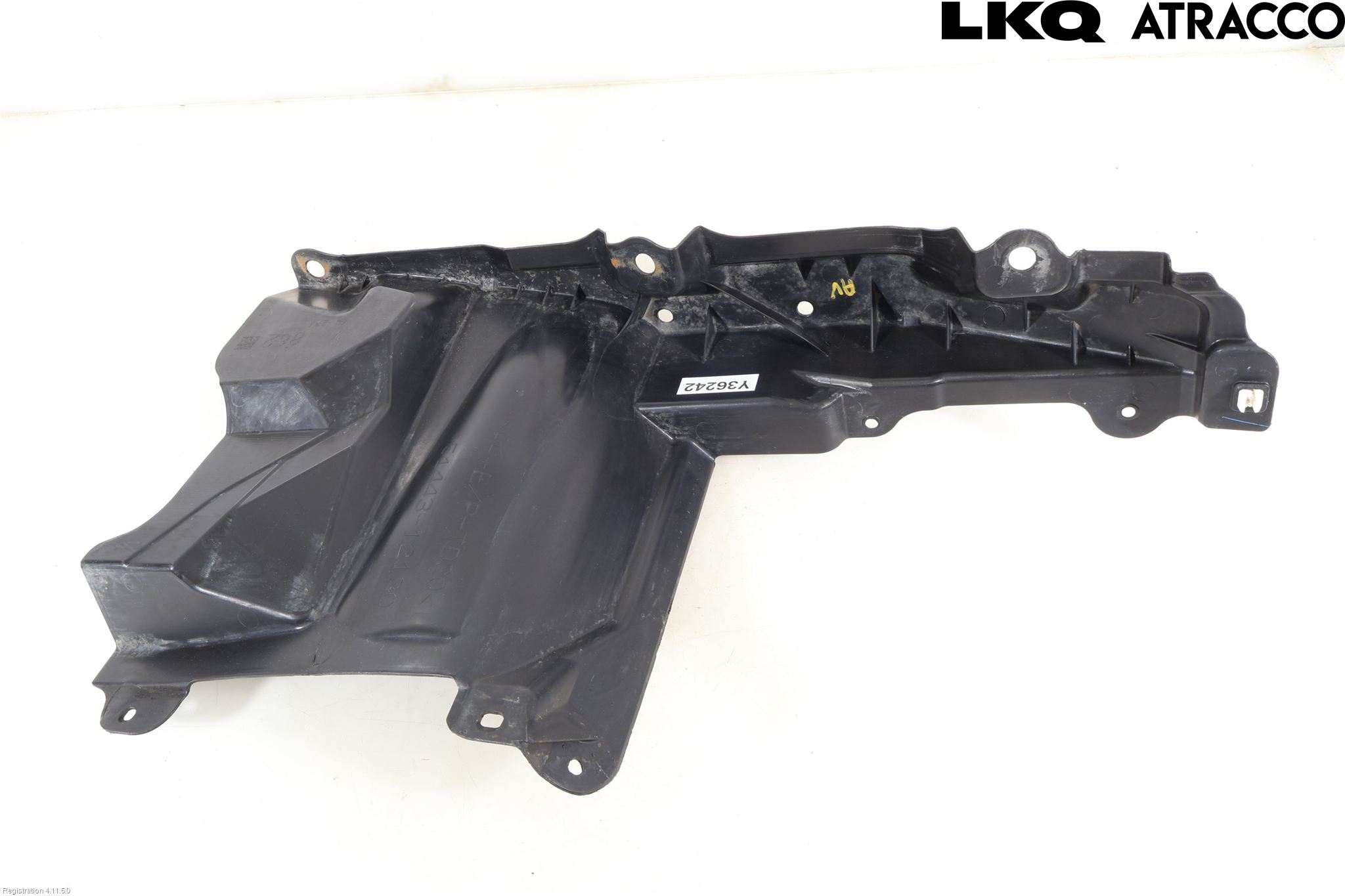 Toyota COROLLA CROSS XG10 22- Hasplåt Plåt-Plast