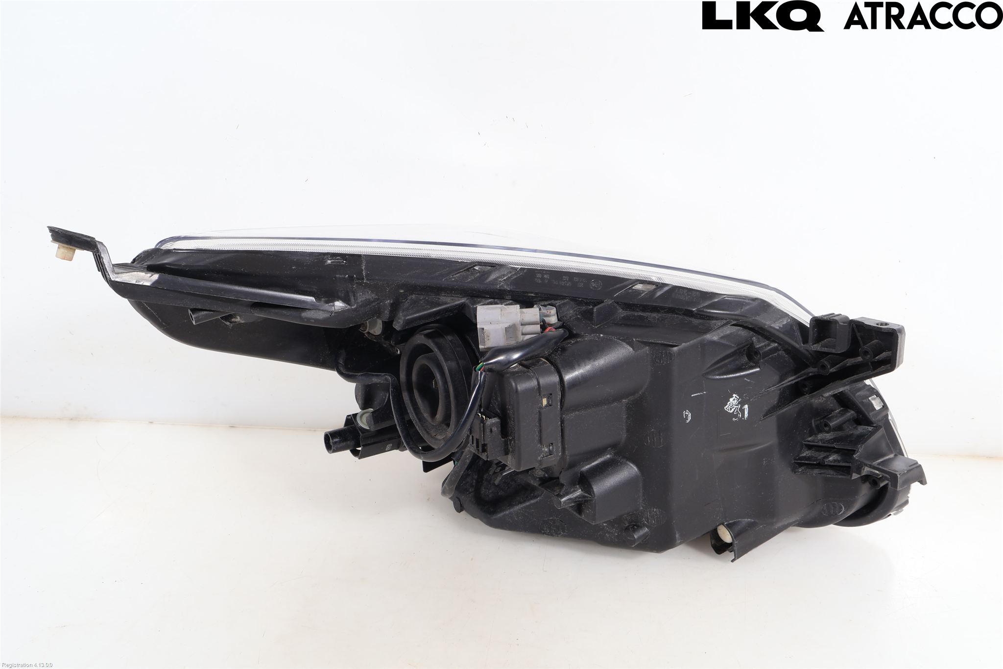 Toyota URBAN CRUISER Strålkastare Vänster