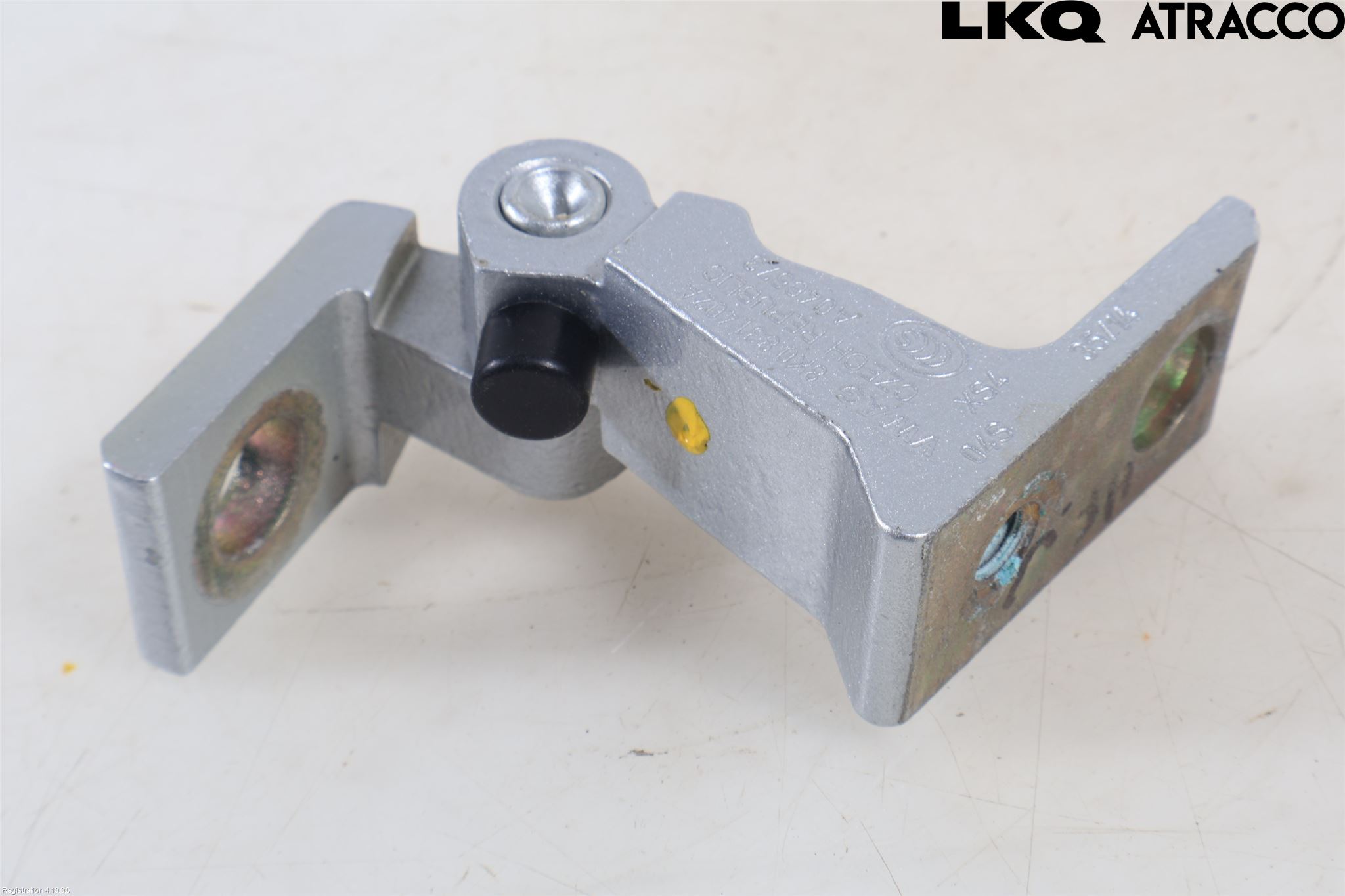 Skoda RAPID Dörrgångjärn