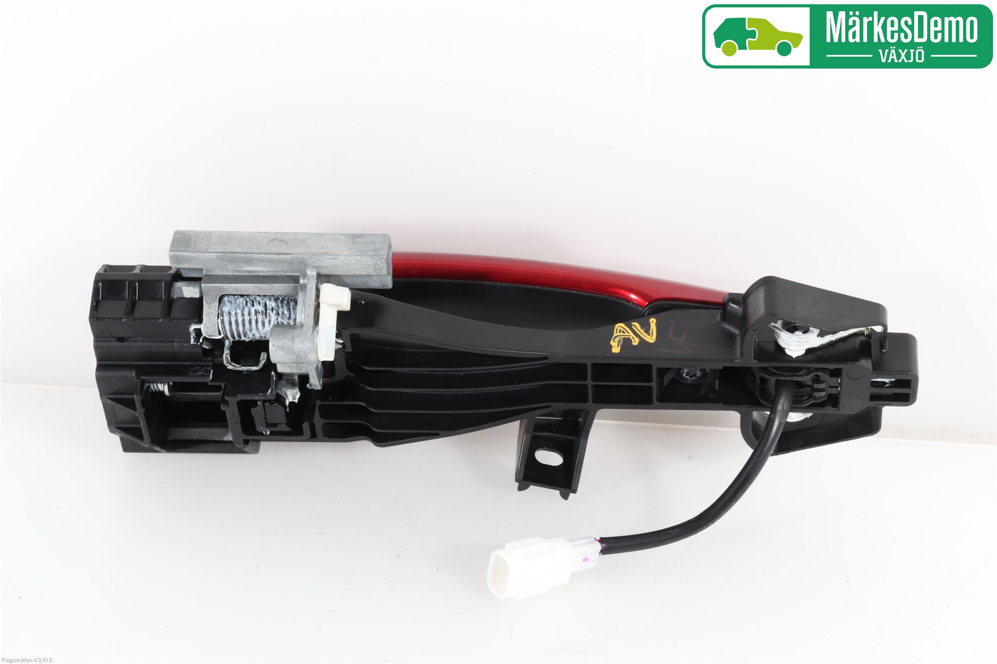 Mazda 3 IV 19- Dörrhandtag Yttre Vä