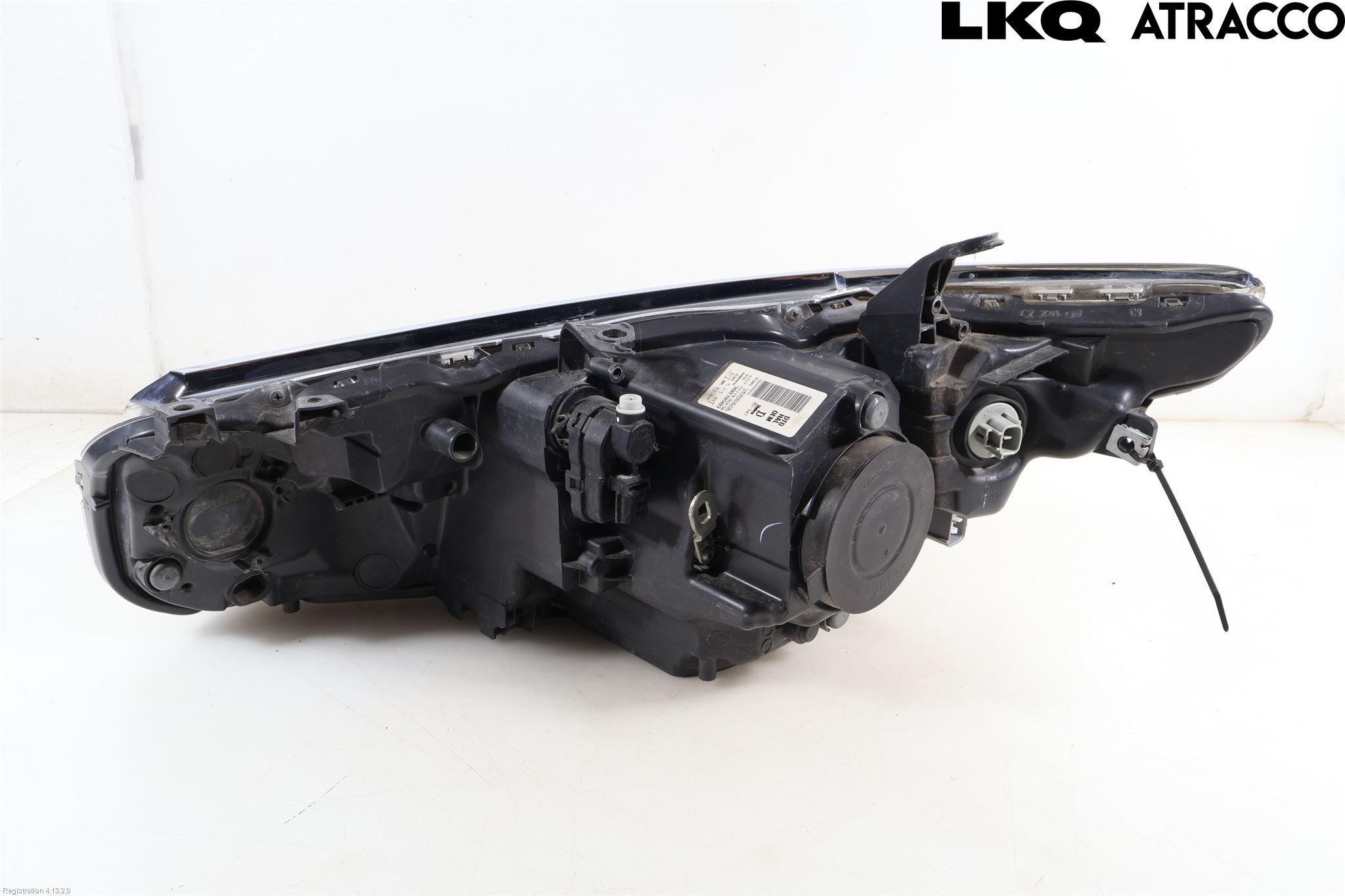 Toyota AURIS 13-19 Strålkastare Höger