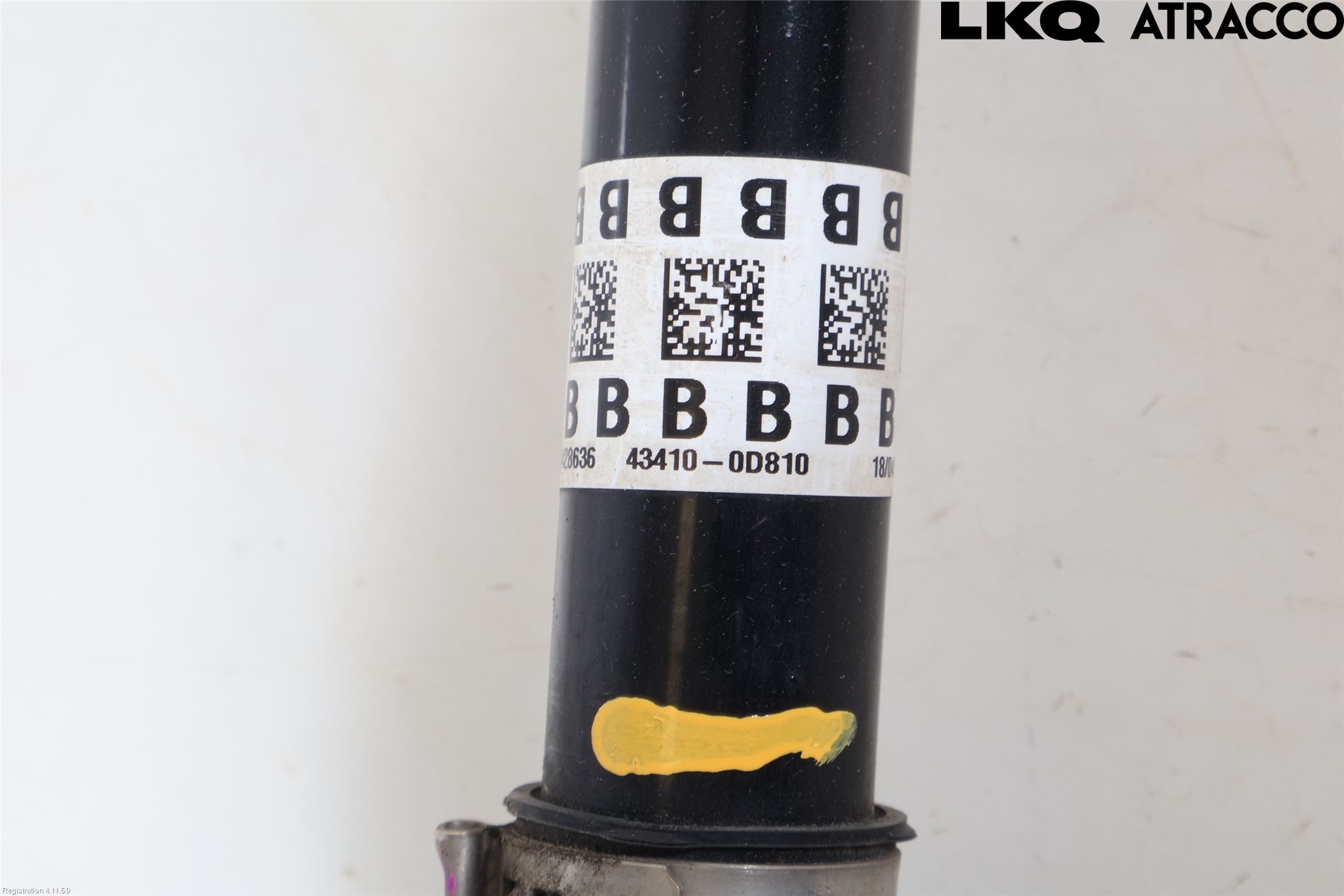 Toyota YARIS CROSS XP21 21- Drivaxel Fram Höger
