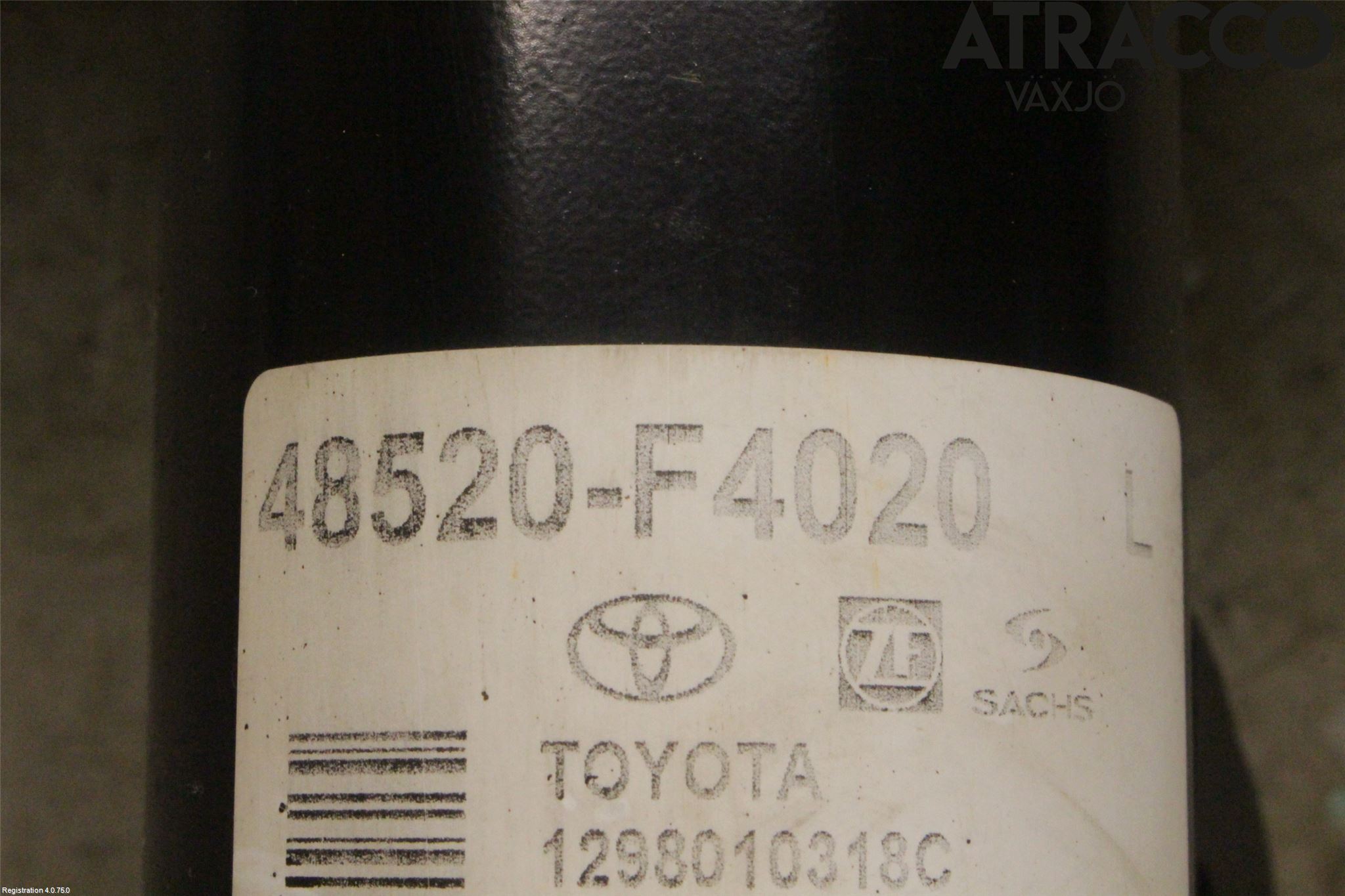 Toyota C-HR 16-23 Fjäderben Fram Vänster