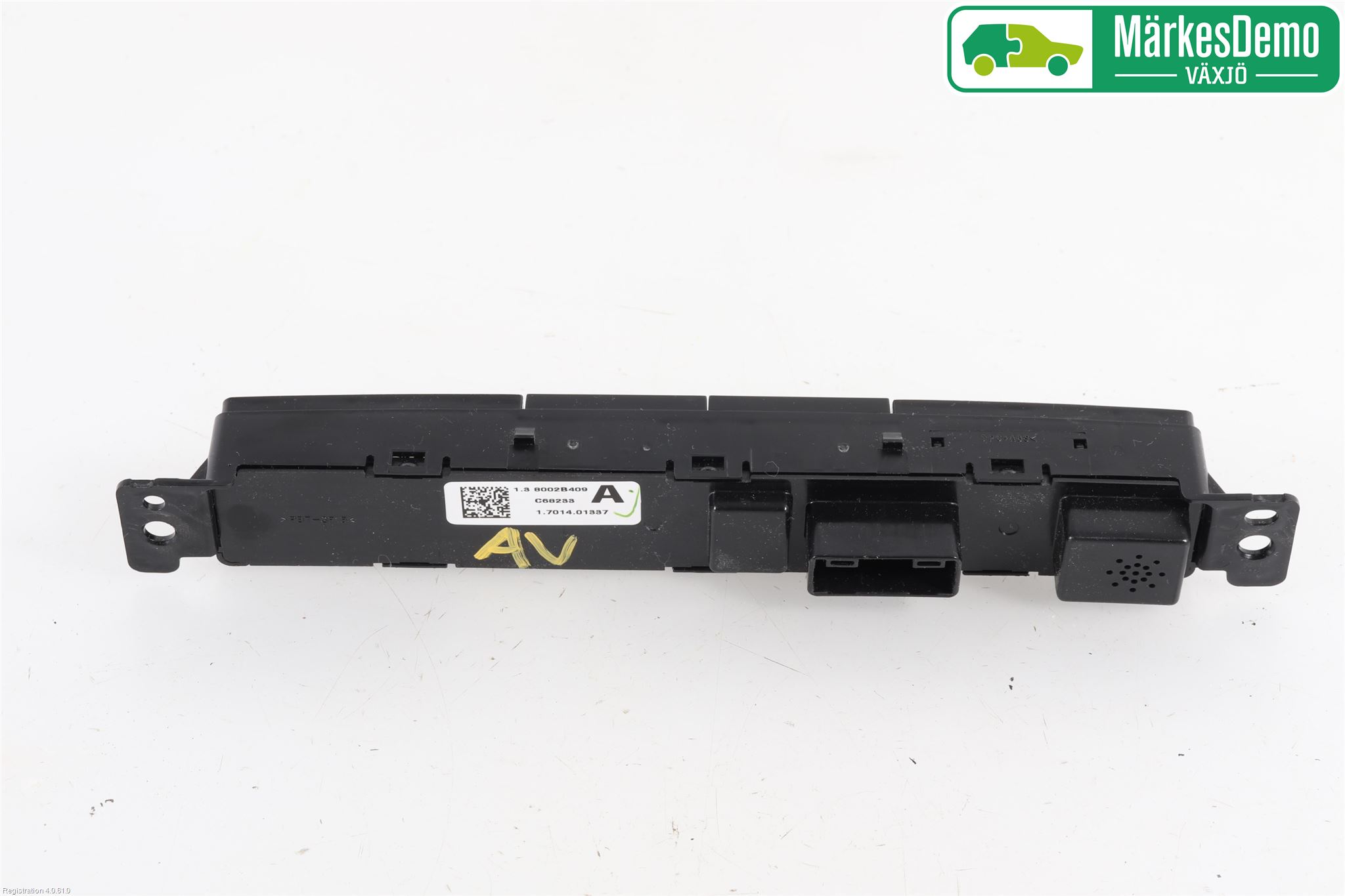 Mitsubishi OUTLANDER 13-21 Strömställare Varnings