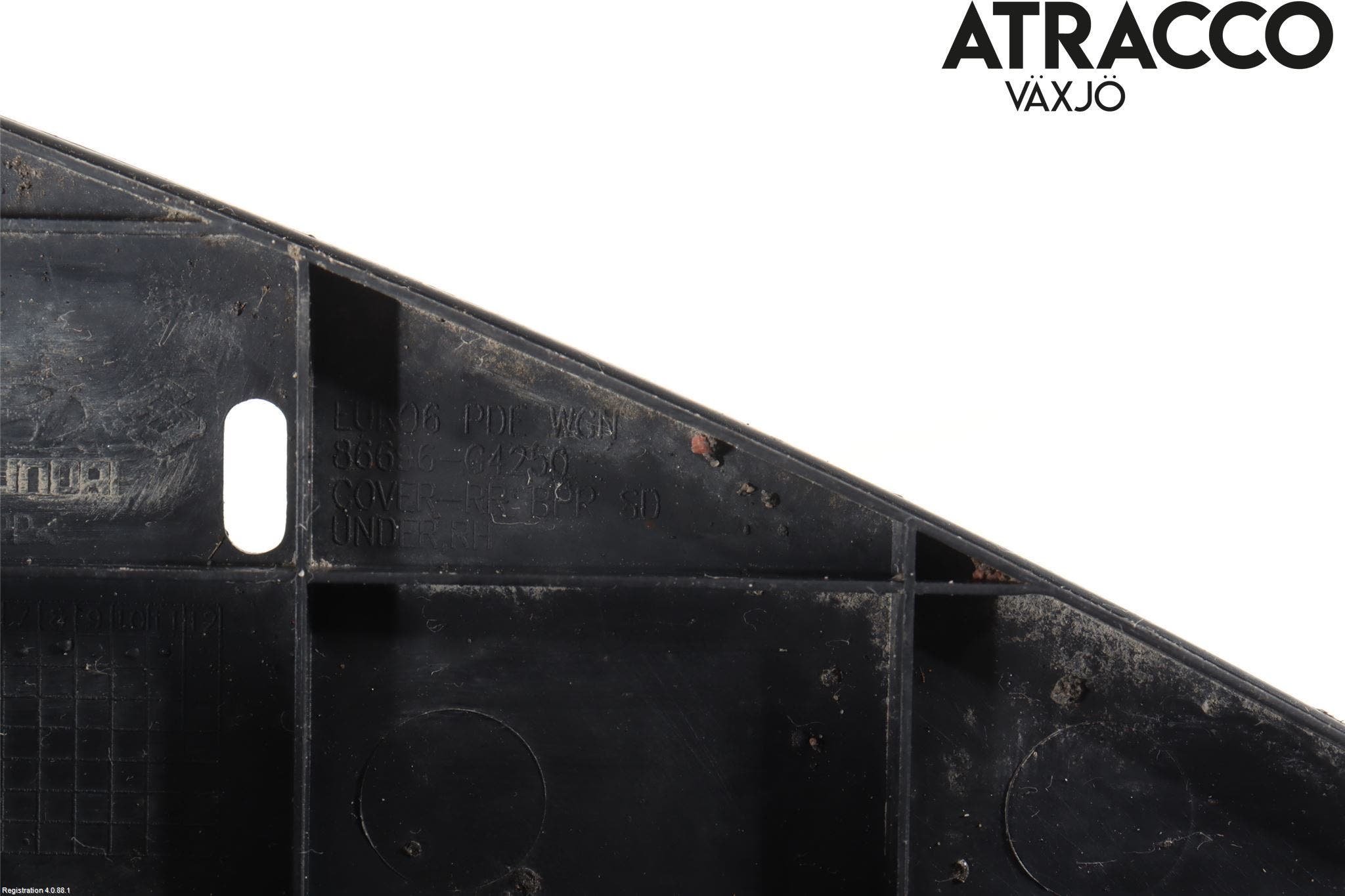 Hyundai i30 PD 17- Hasplåt Plåt-Plast