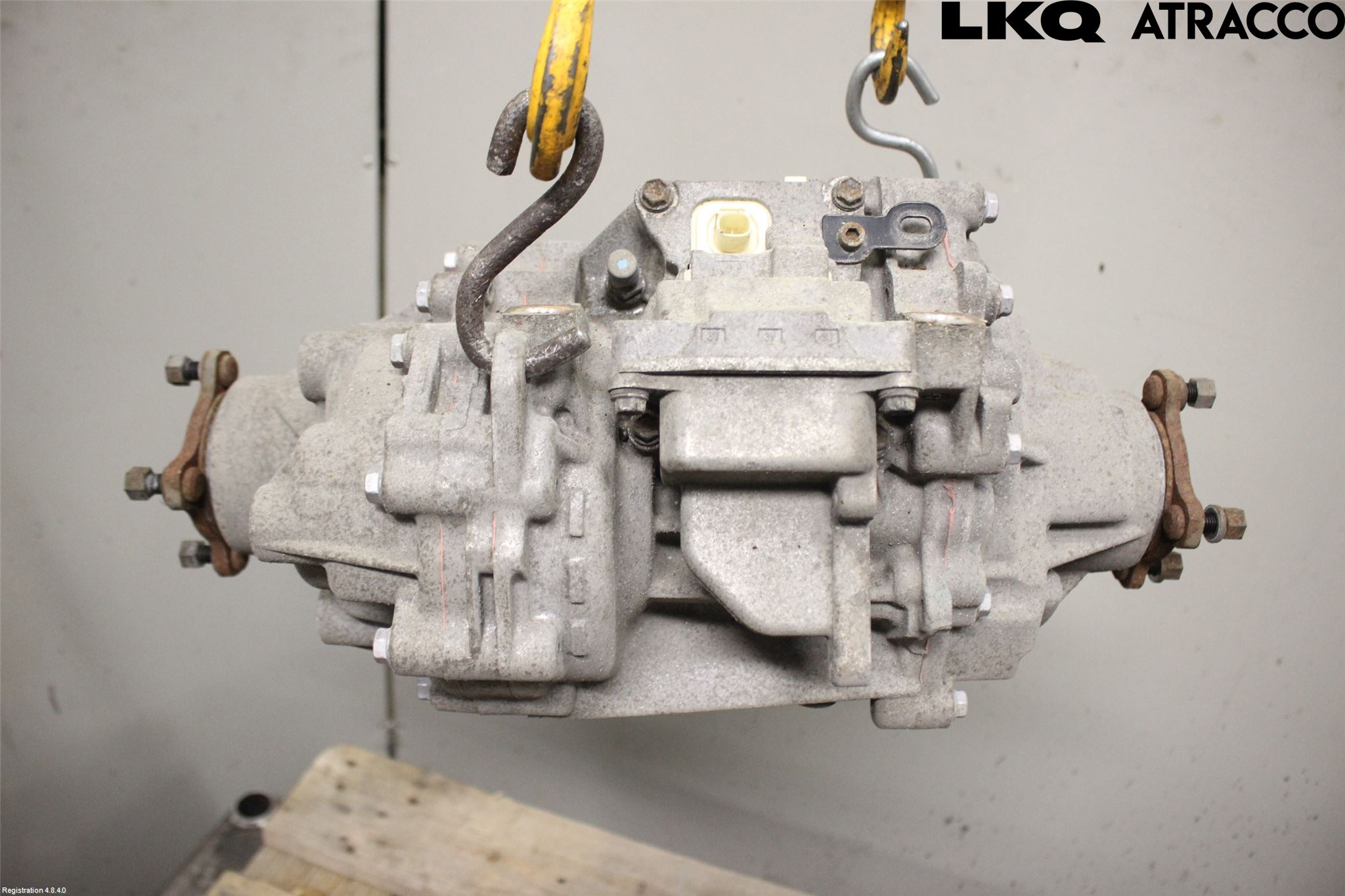 Toyota COROLLA CROSS XG10 22- Motor Elektrisk Bak