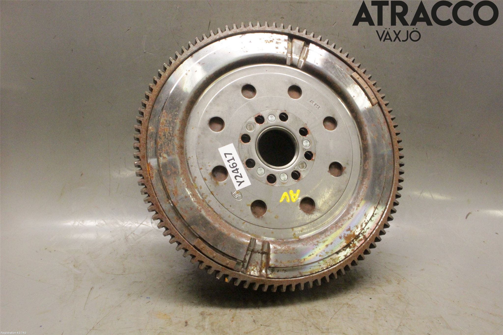 Toyota VERSO 09-18 Svänghjul Man