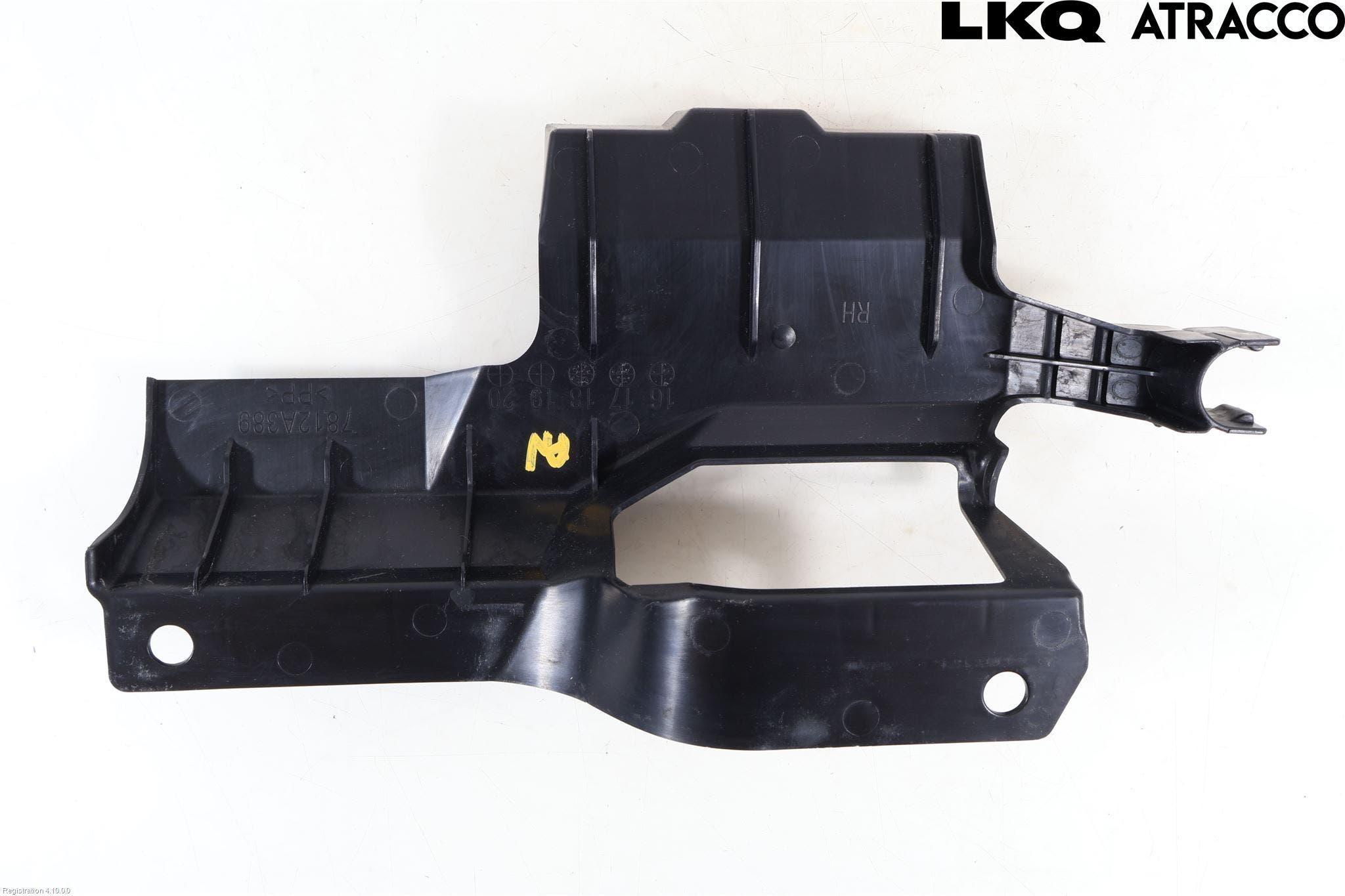 Mitsubishi OUTLANDER 13-21 Deflektor Plåt-Plast Kylning