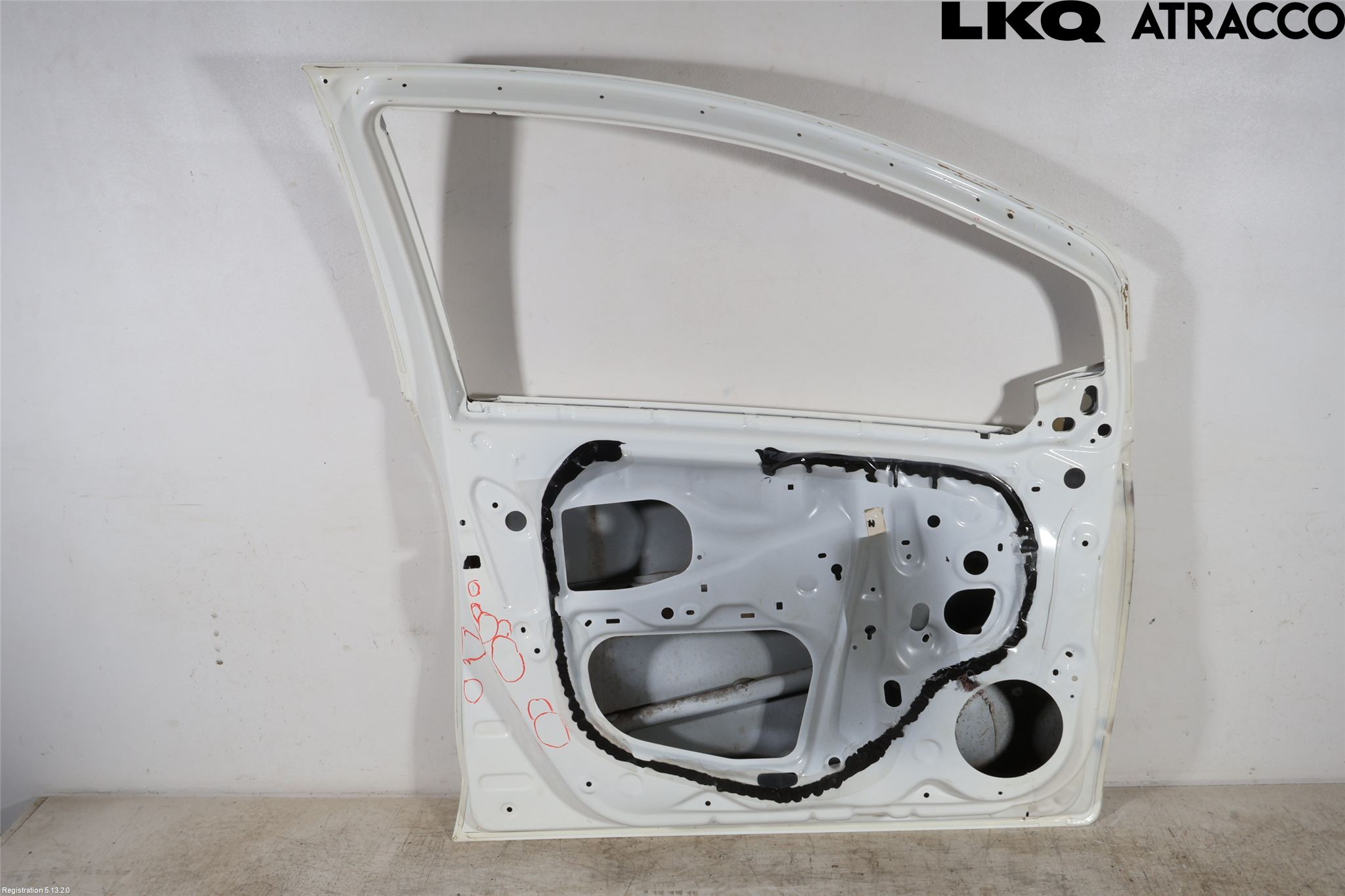 Toyota YARIS XP90 06-11 Dörr Fram Vänster