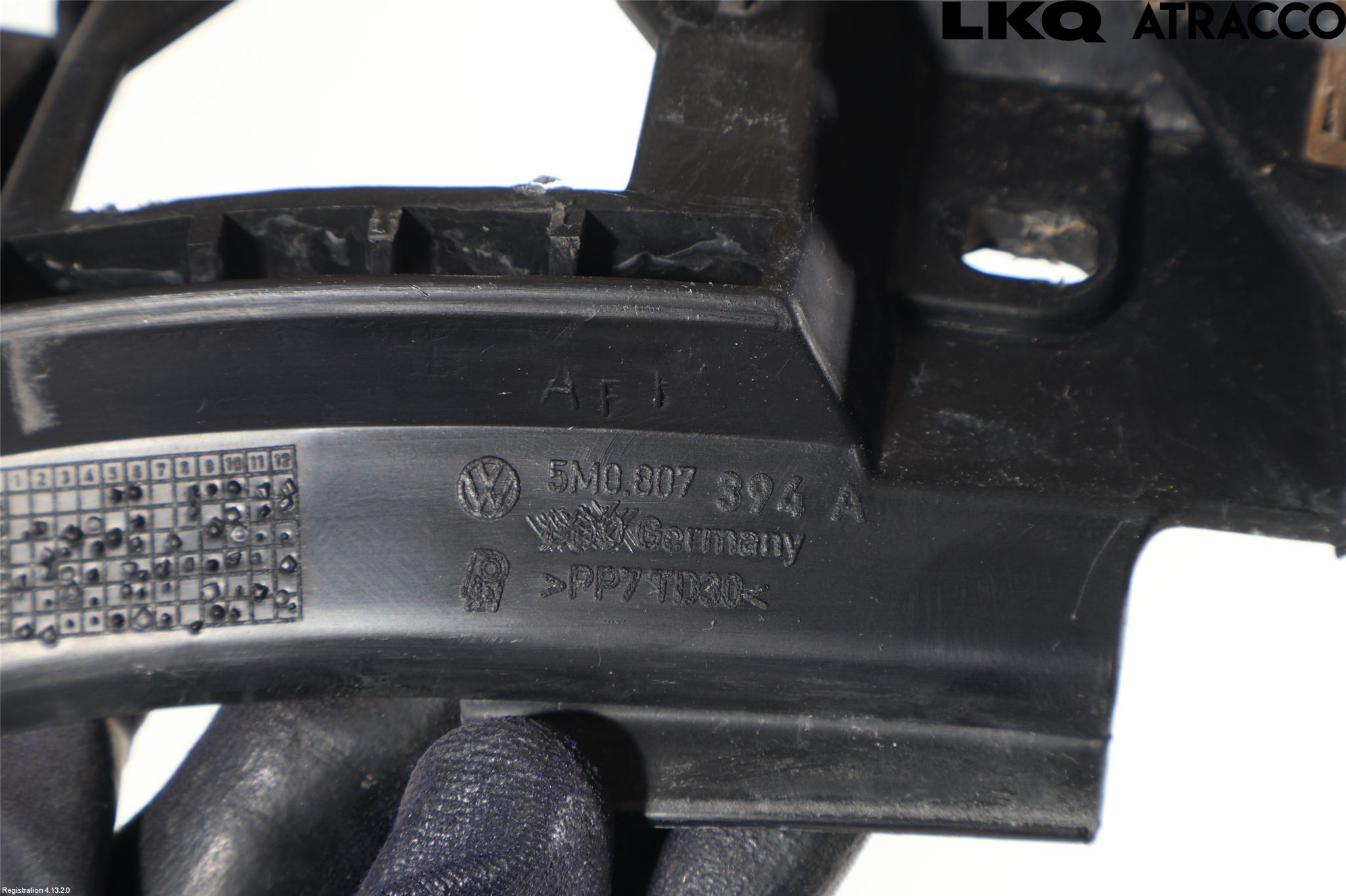Volkswagen VW GOLF PLUS/CROSS GOLF 04-14 Stötfångarfäste Bak Hö