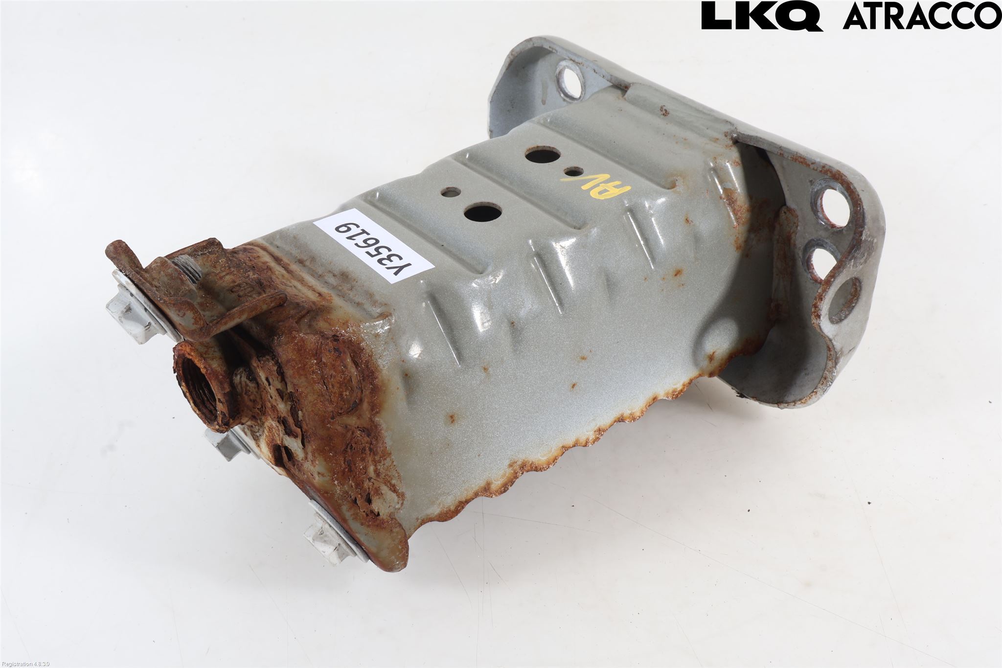 Toyota YARIS XP130 15-20 Stötfångarbärjärn Fram