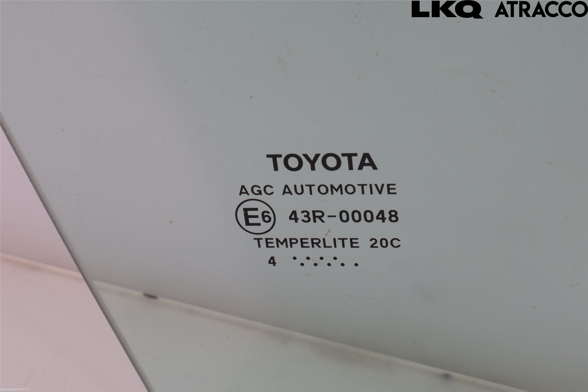 Toyota AYGO X AB70 22- Dörruta Fram Höger