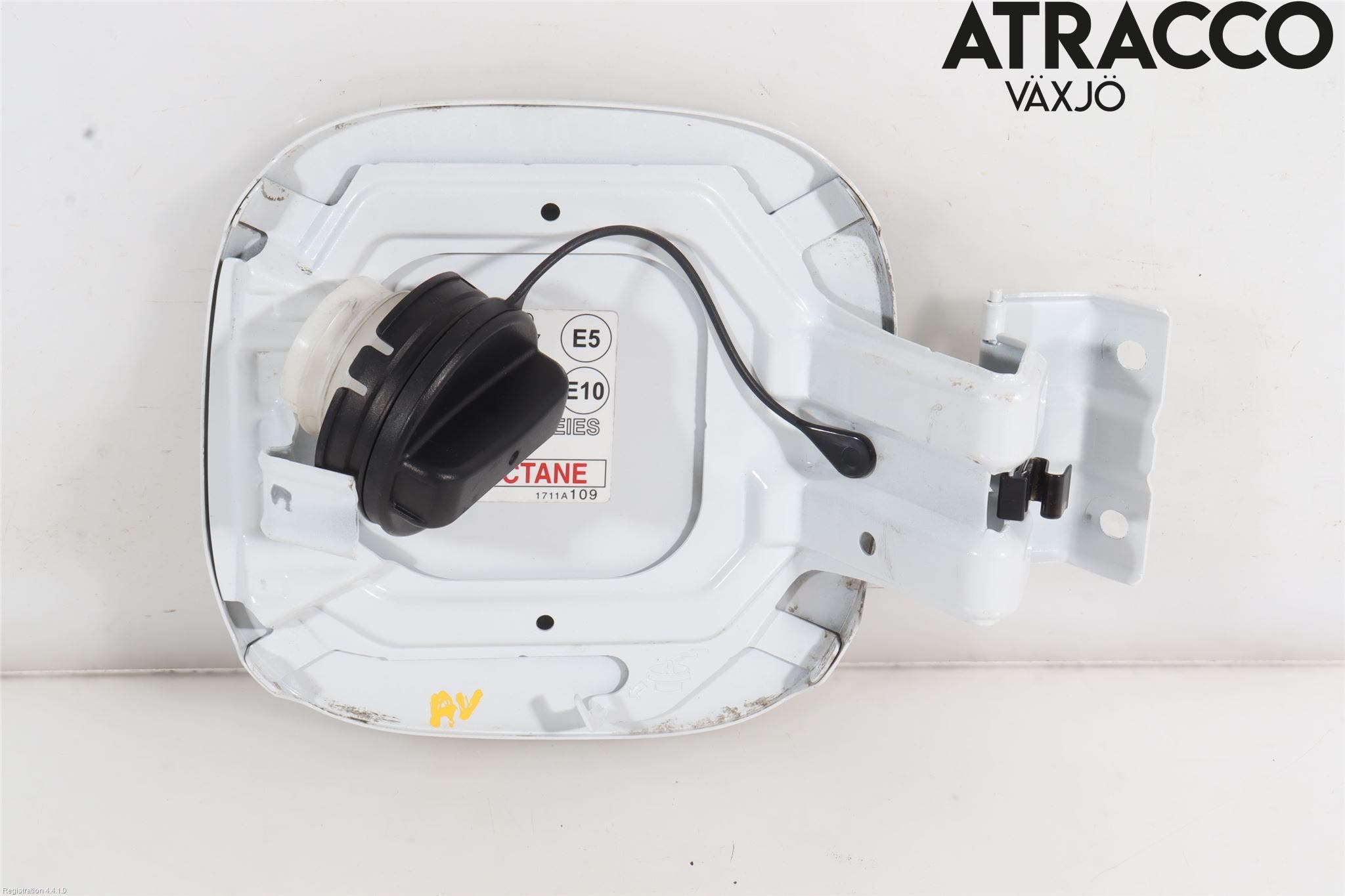 Mitsubishi OUTLANDER 13-21 Tanklucka