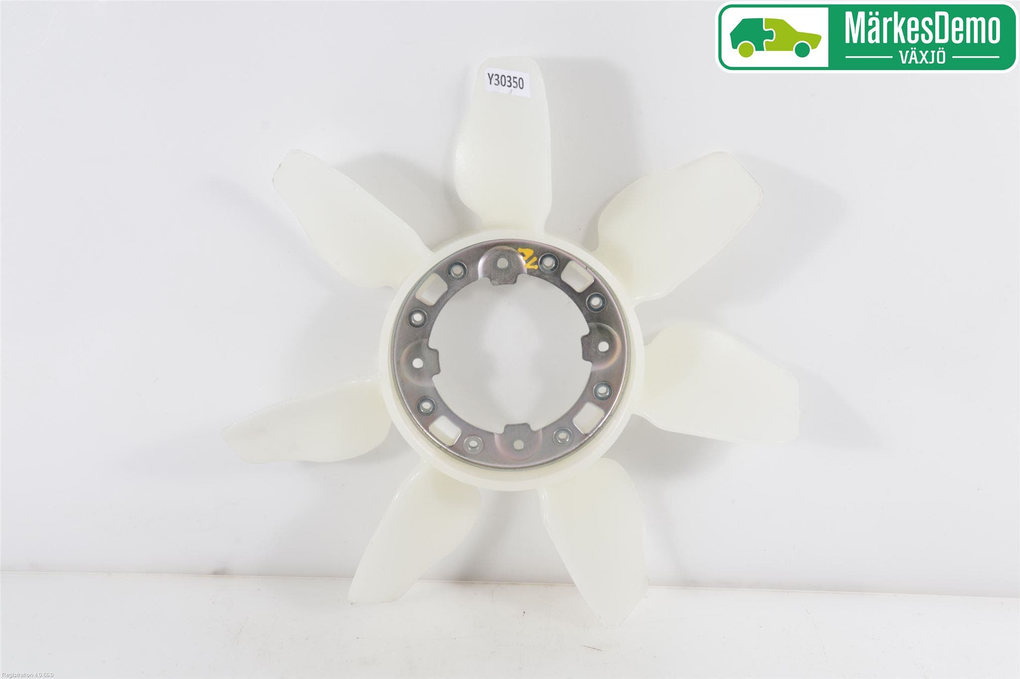 Toyota HILUX 05-16 Kylfläkt-Vinge