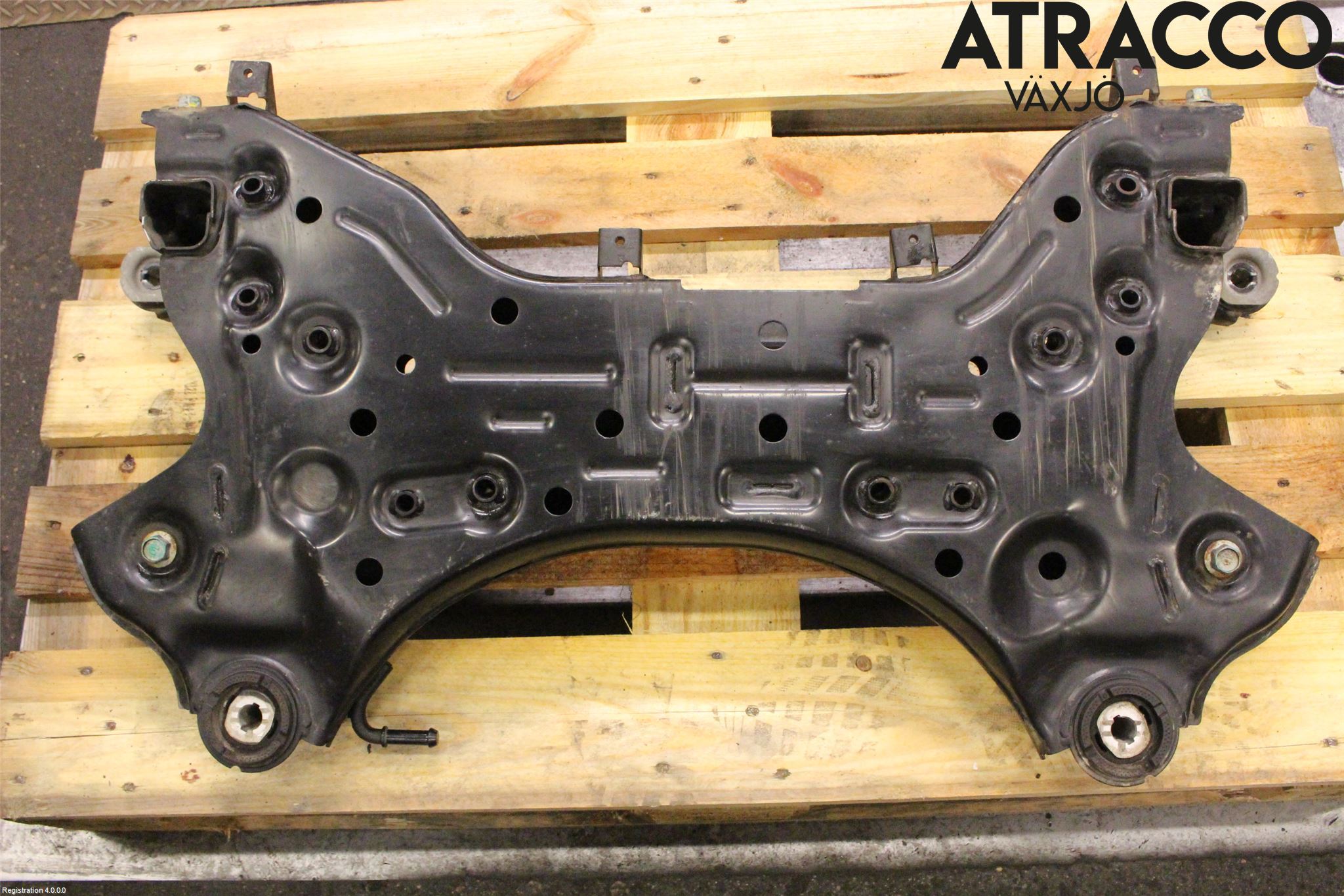 Hyundai TUCSON 05- Framvagnsbalk