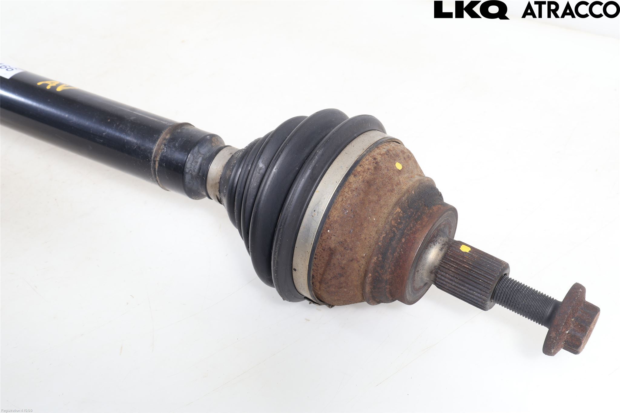 Volkswagen VW CADDY 11-15 Drivaxel Fram Höger