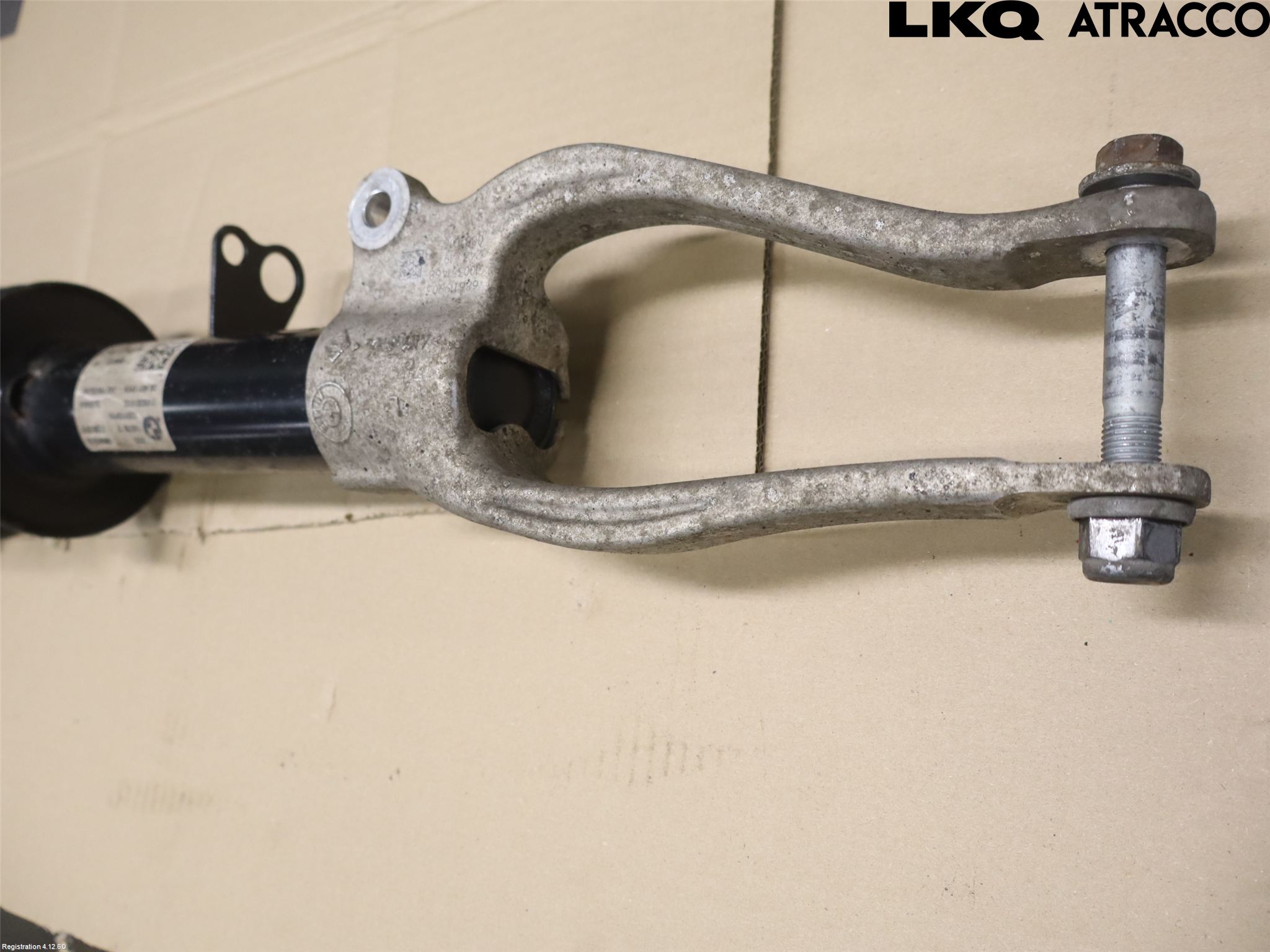 BMW 5 G30/G31/F90 17-23 Fjäderben Fram Vänster