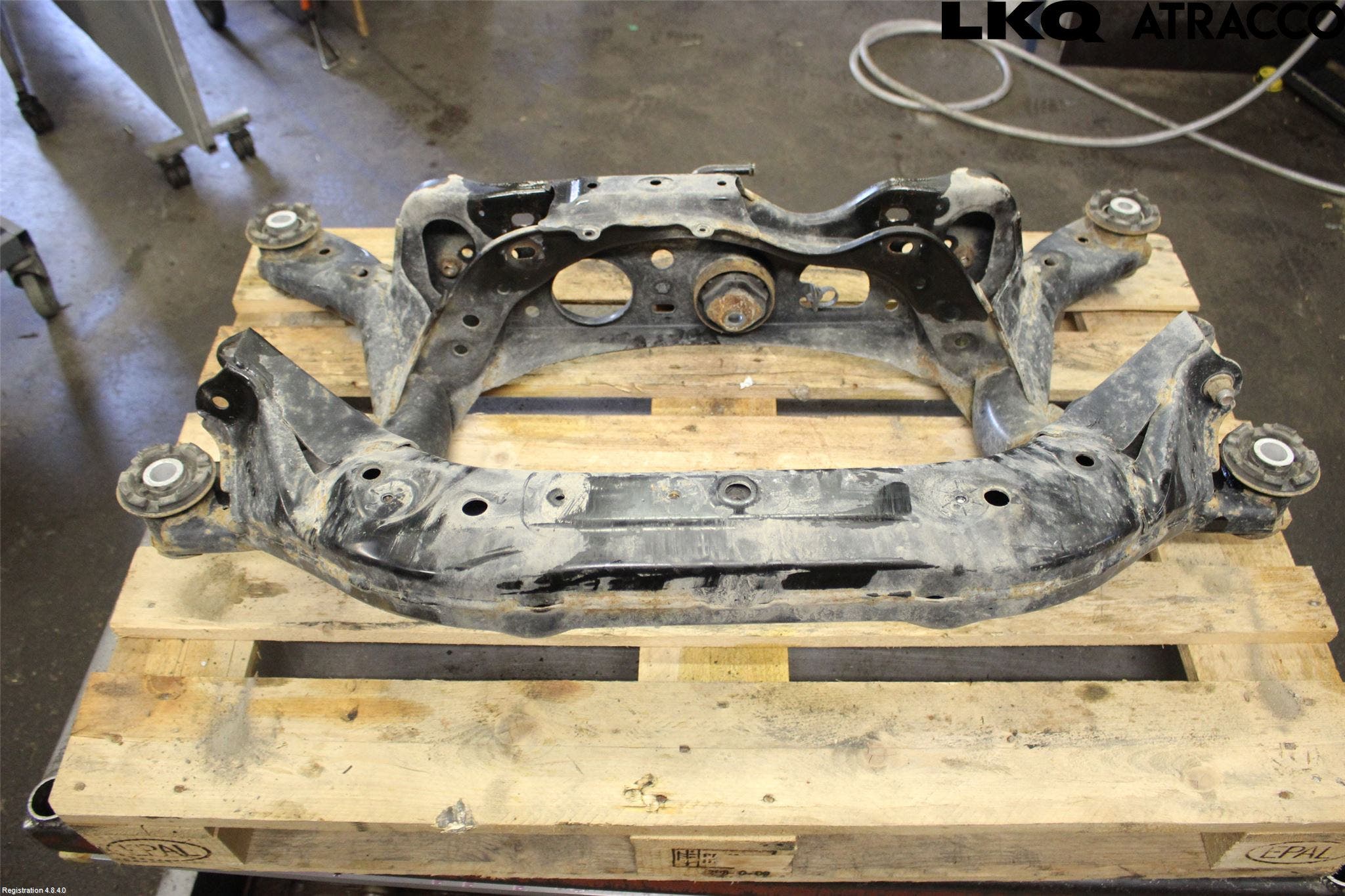 Toyota RAV4 19- Bakaxelbalk