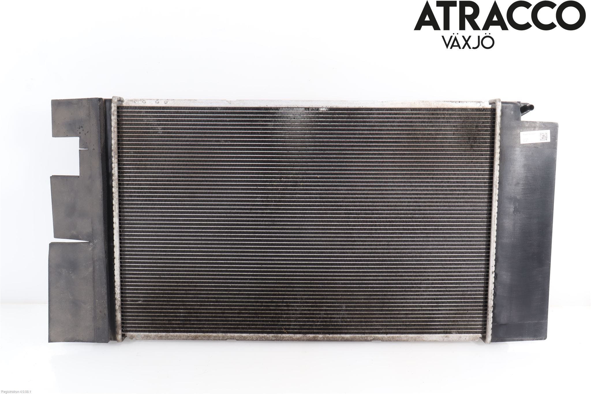 Toyota AVENSIS 09-15 Kylare Man