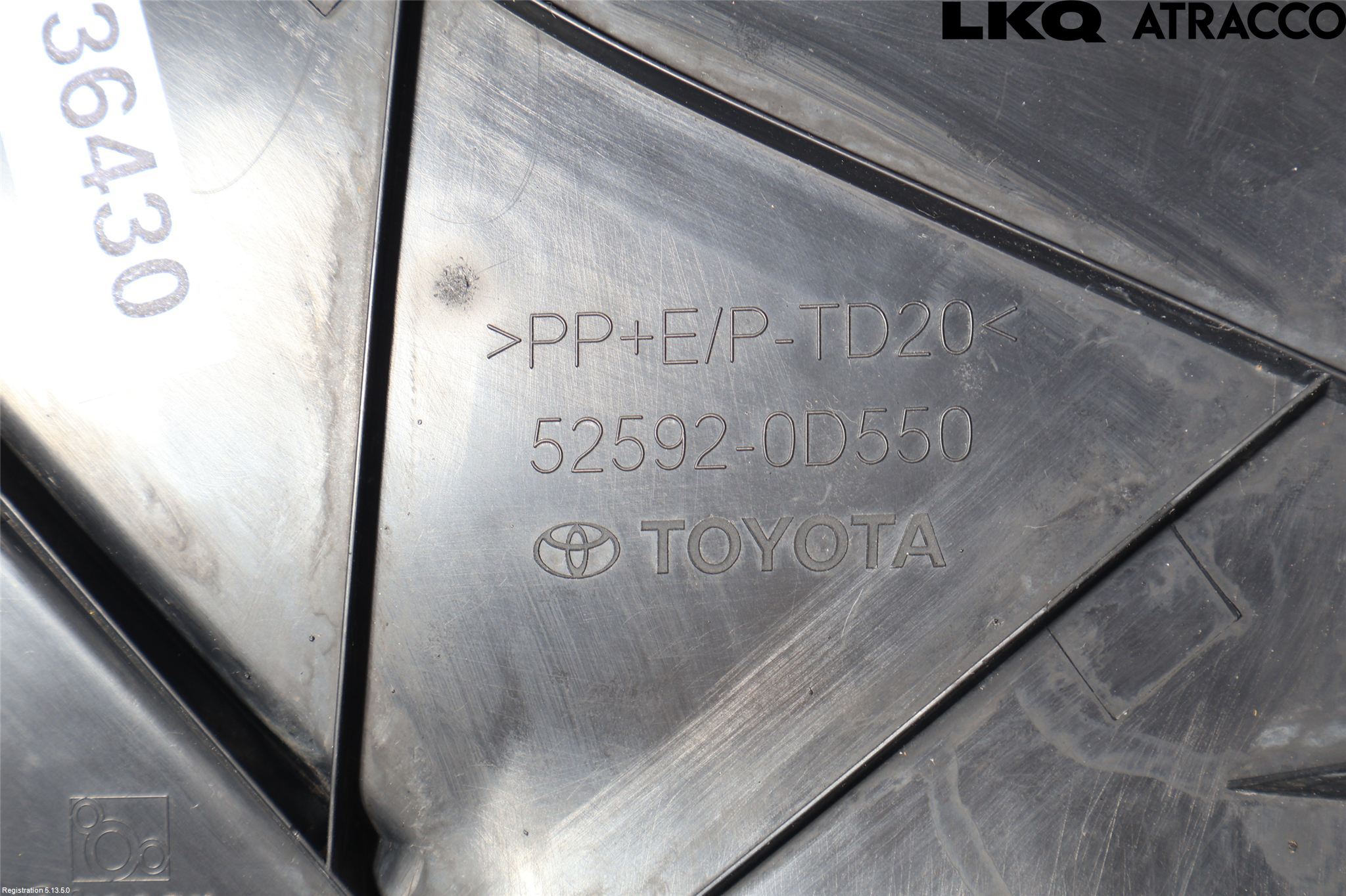 Toyota YARIS XP21 20- Skärm Inner