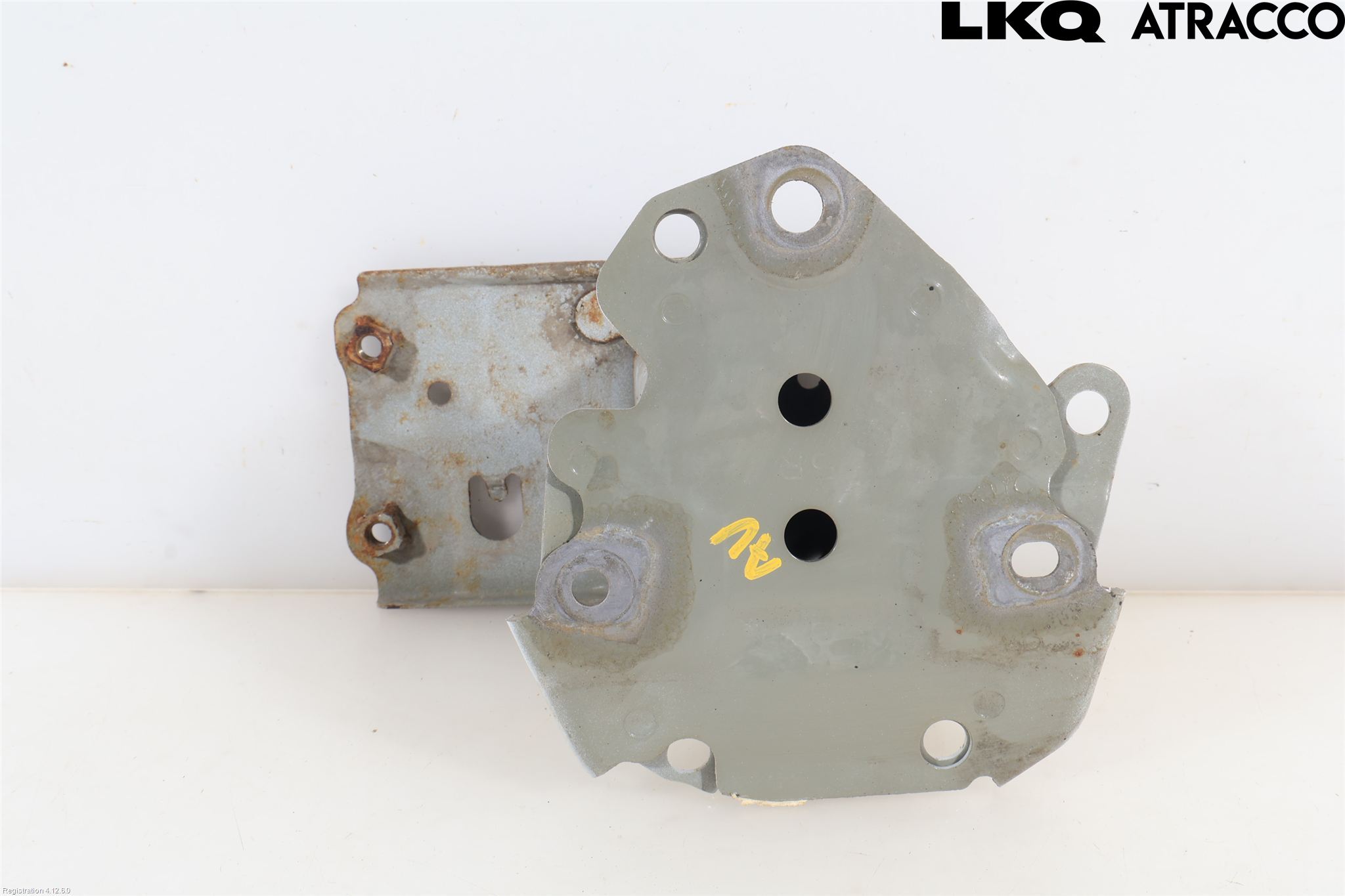Toyota AURIS 13-19 Stötfångarbärjärn Bak