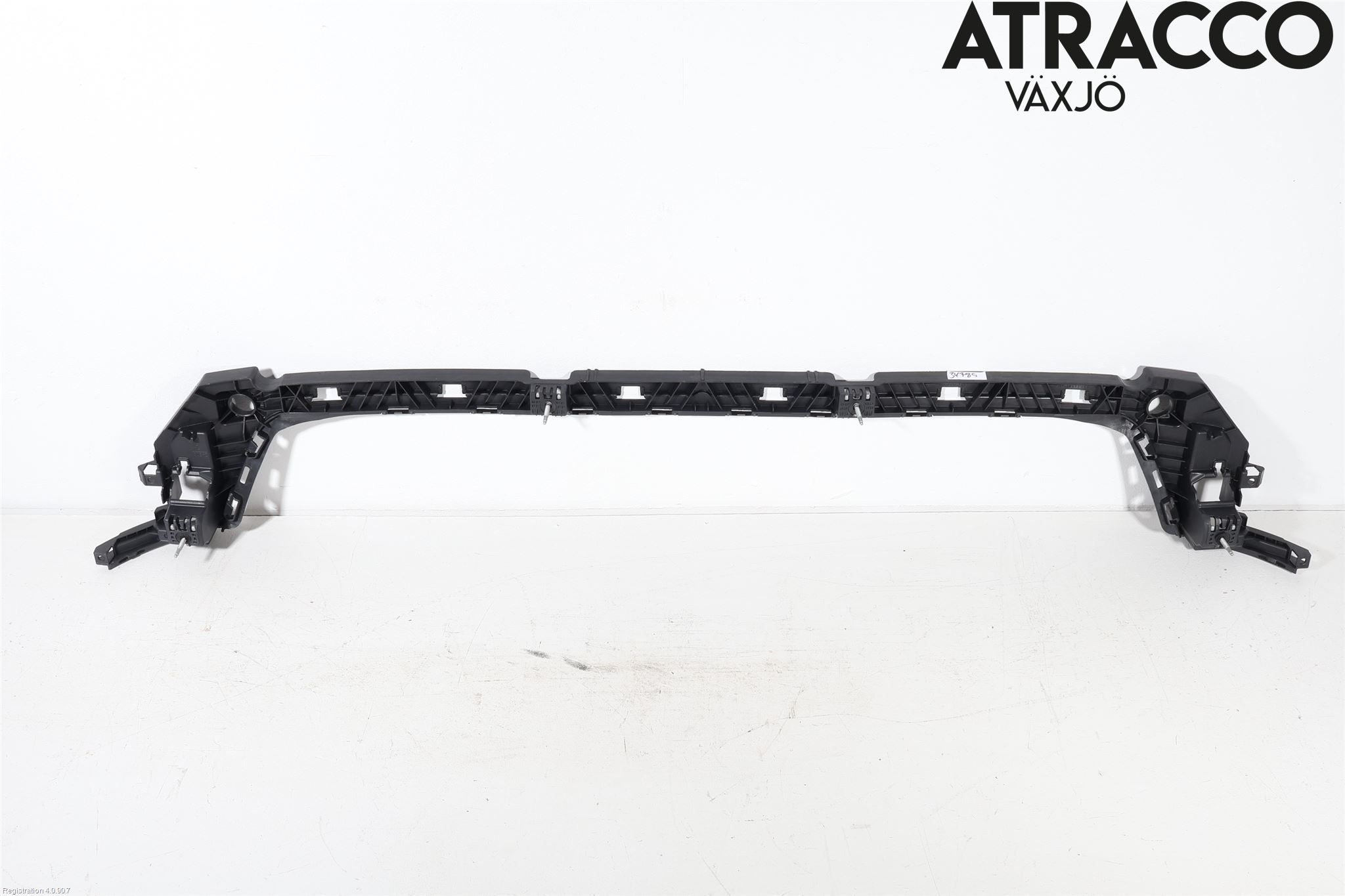 Audi A4/S4 B9 16-19 Stötfångardel Bak Mitt