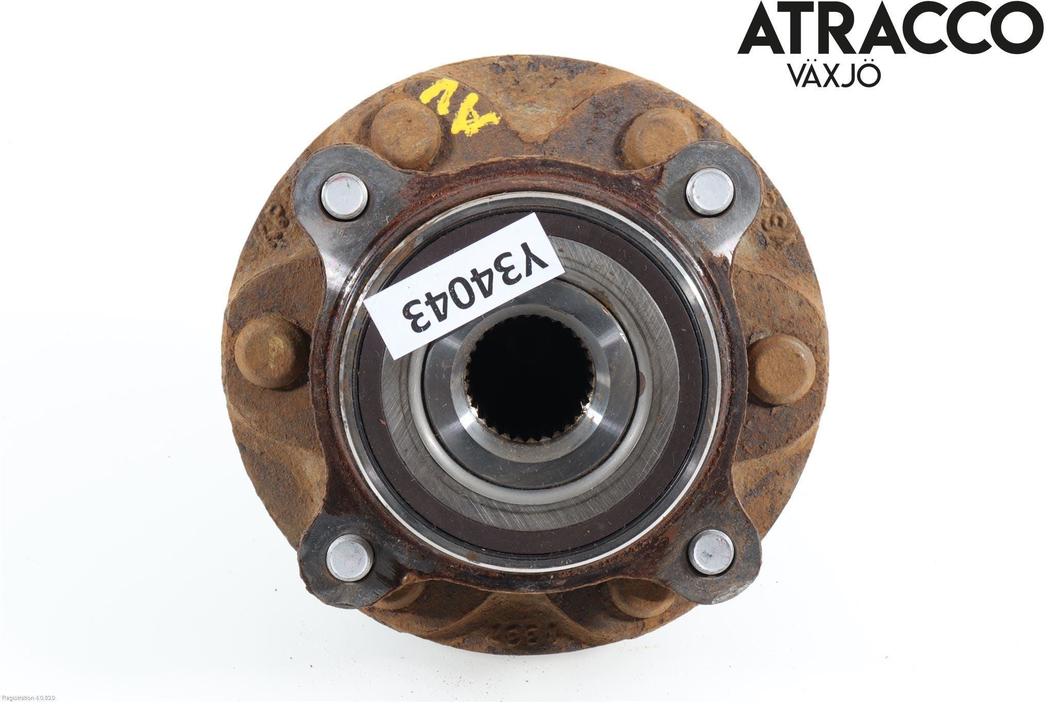 Toyota HILUX 16- Nav Fram