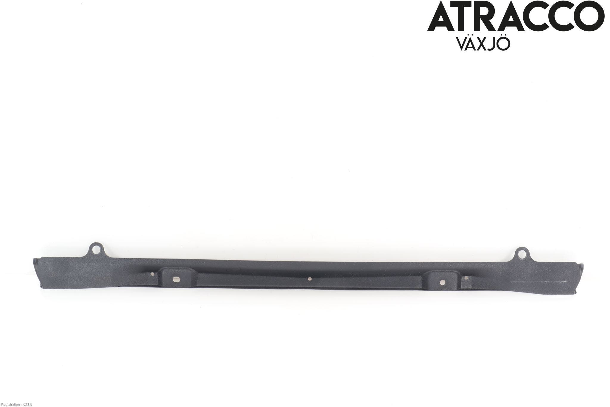 Toyota HILUX 16- Frontplåt