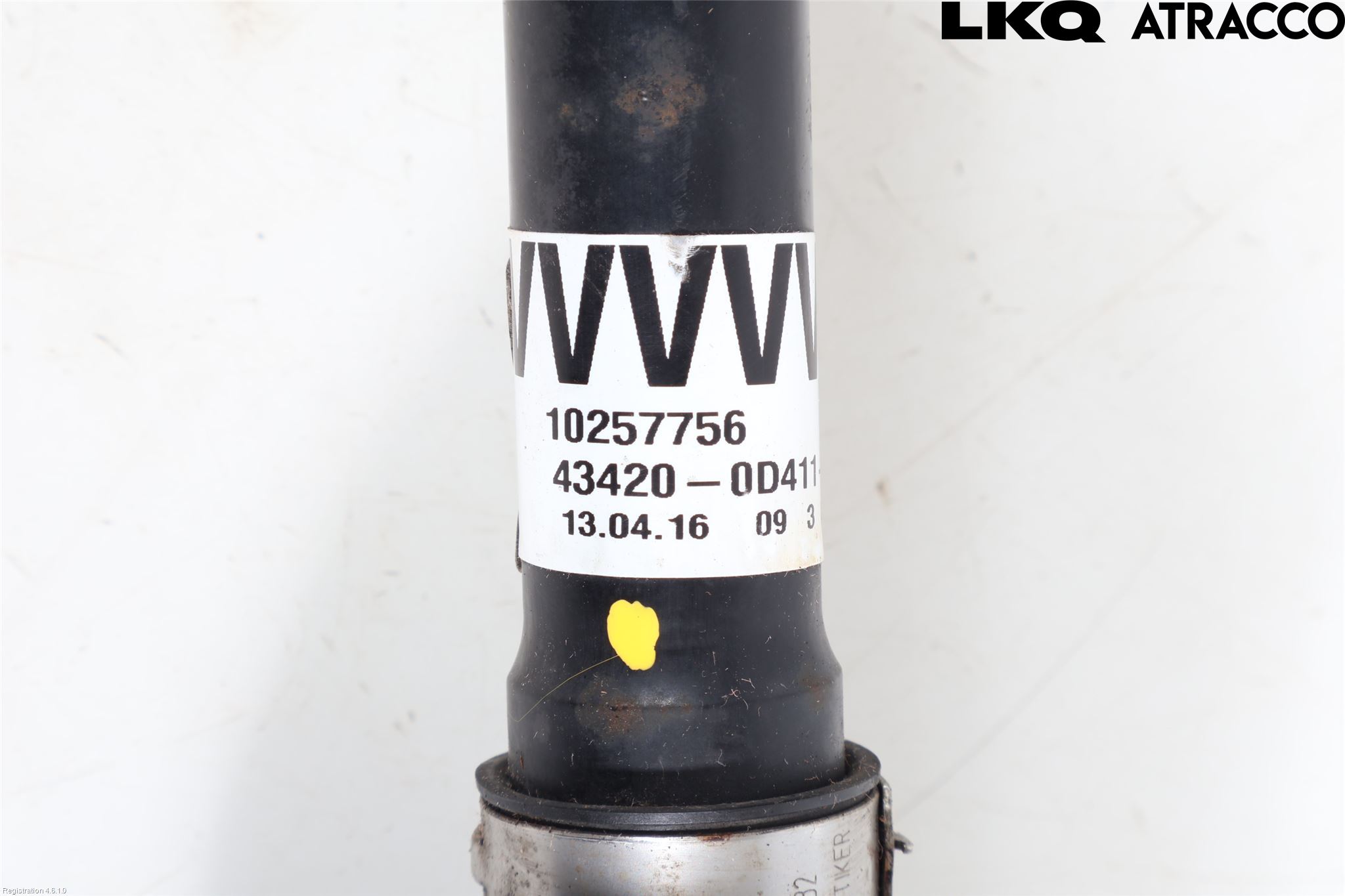 Toyota YARIS XP130 15-20 Drivaxel Fram Vänster