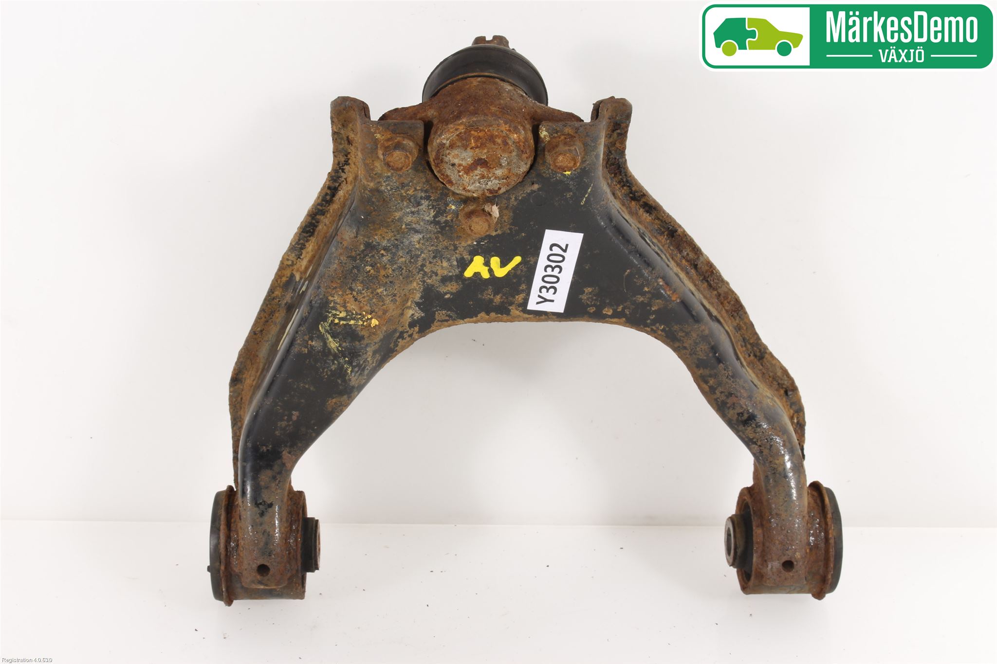 Mitsubishi L200 06-15 Bärarm Fram Övre Vä