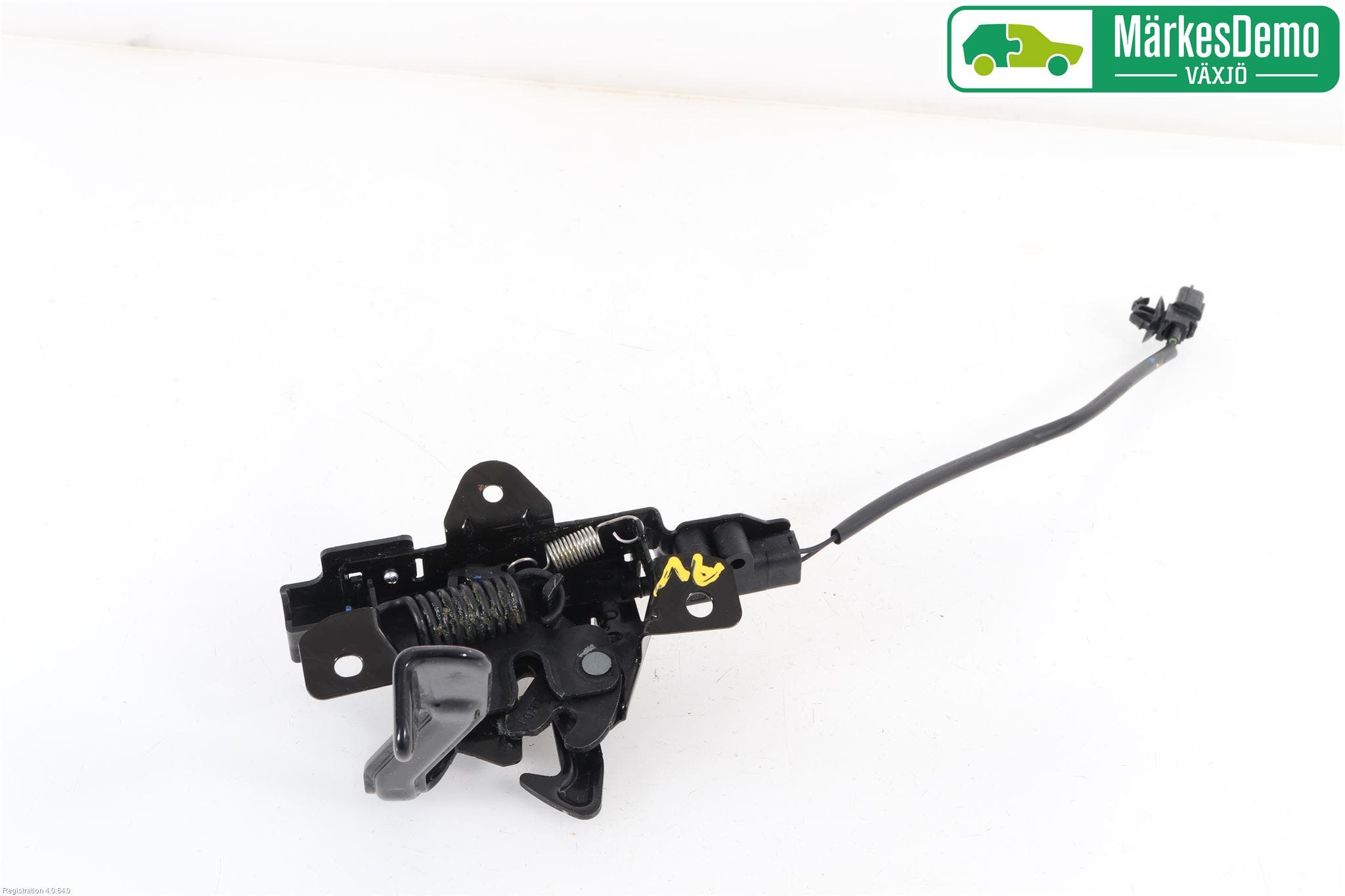 Hyundai i20 GB 15-20 Huvlås