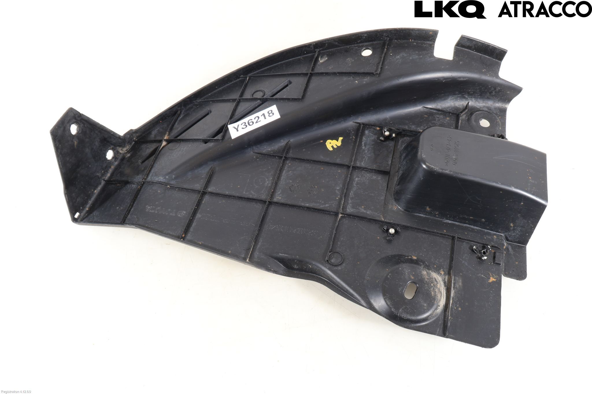 Toyota YARIS CROSS XP21 21- Skärm Inner